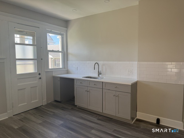 86 Cottage Avenue photo 8