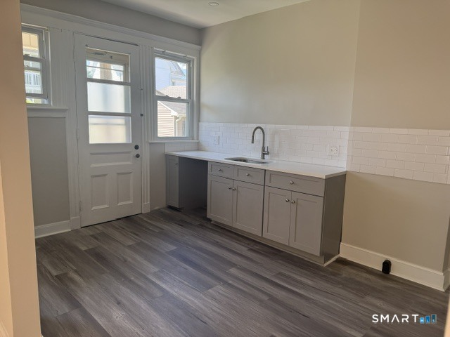 86 Cottage Avenue photo 11