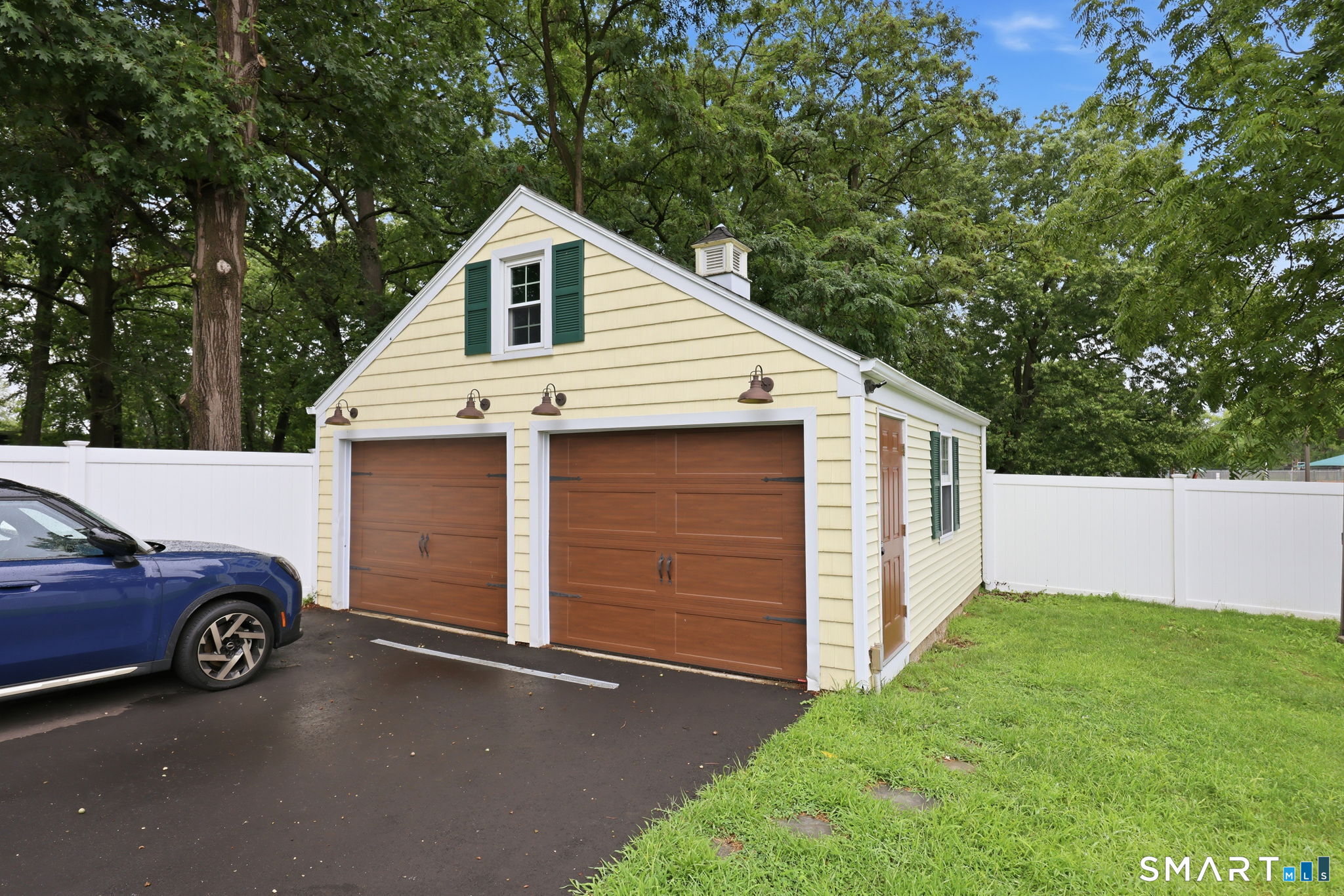 134 Oakwood Avenue photo 27