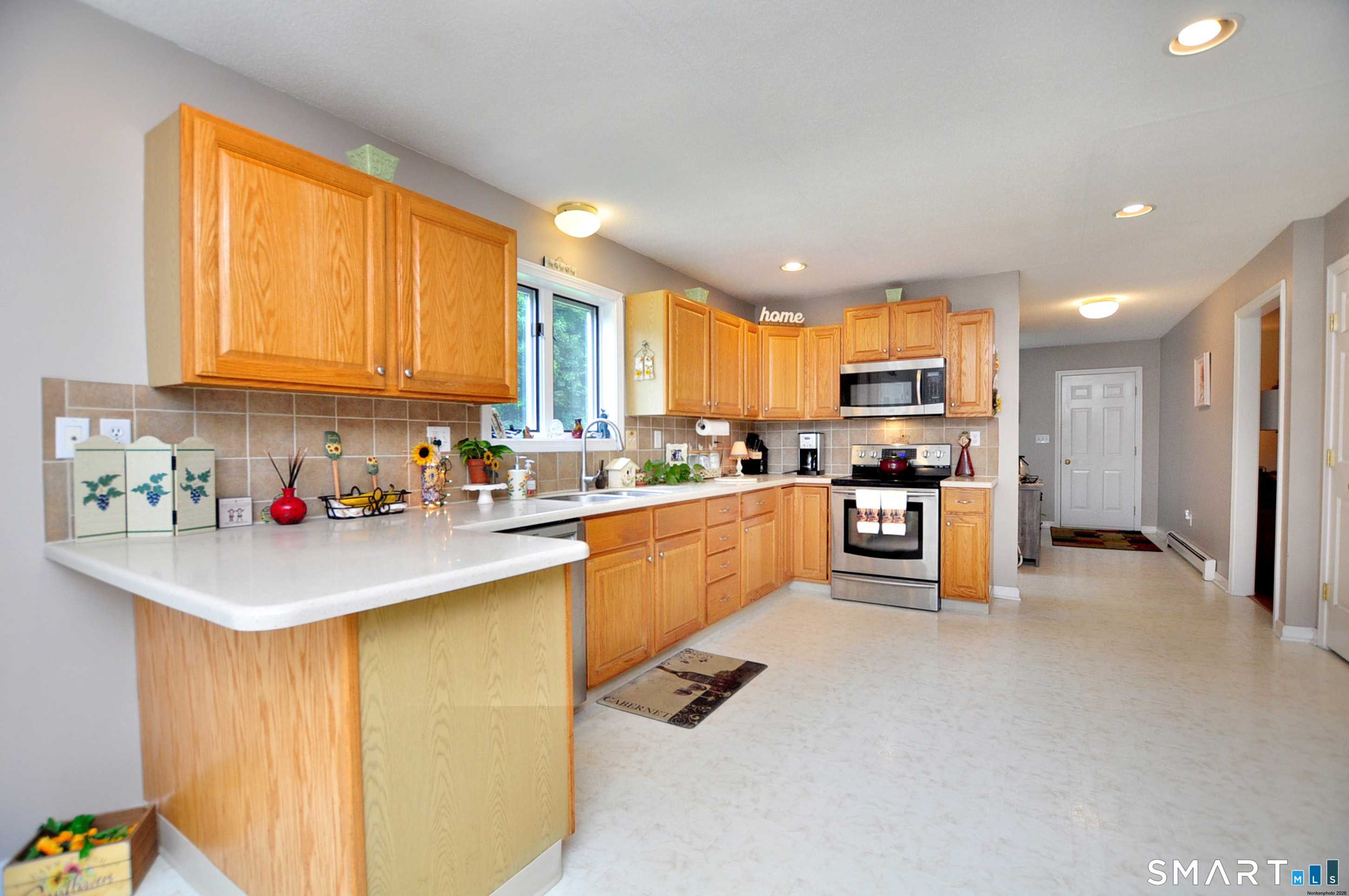 98 East Street photo 8