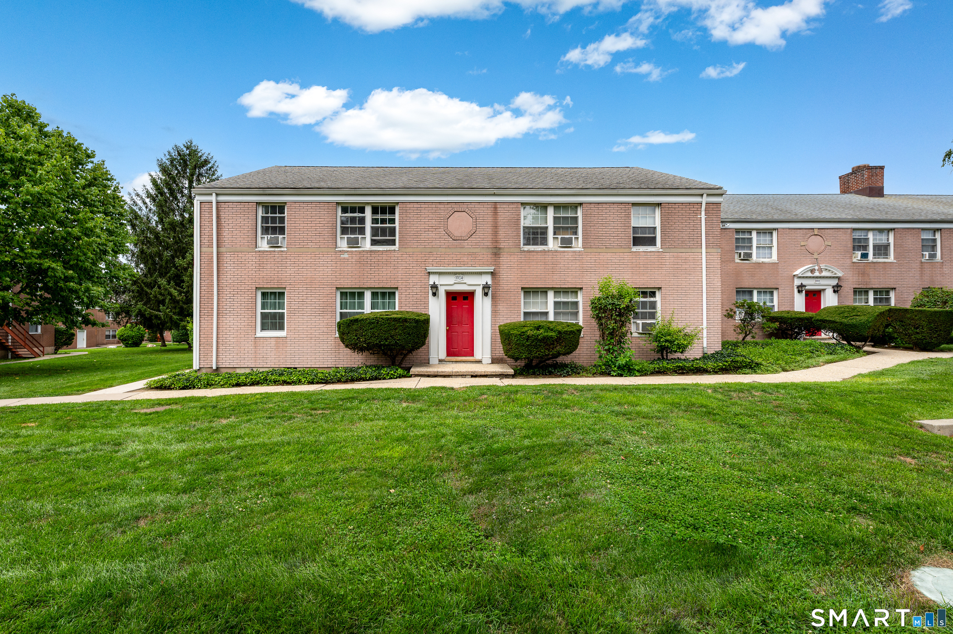 1084 East Main Street Unit #1