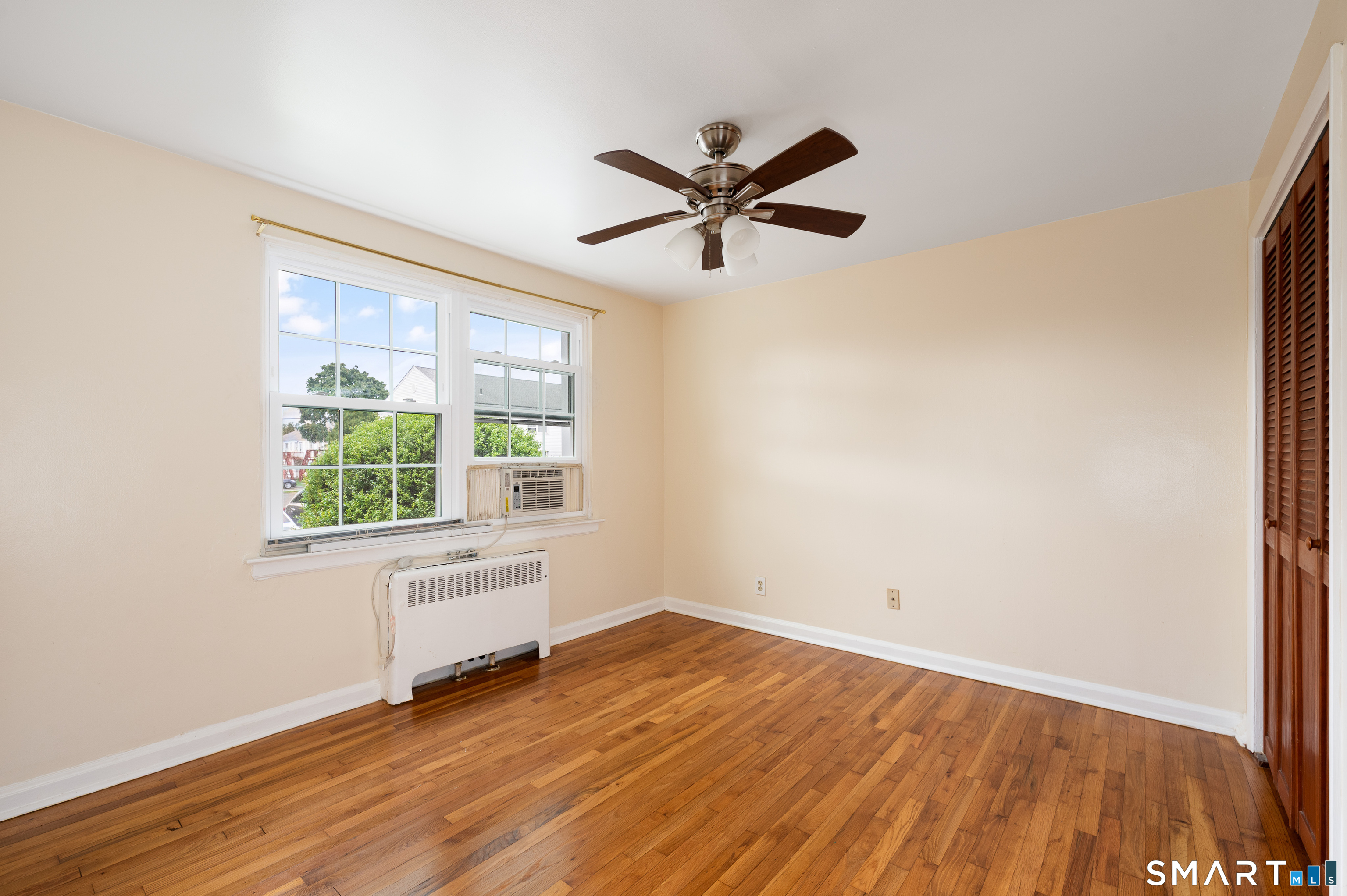 1084 East Main Street Unit #1 photo 20