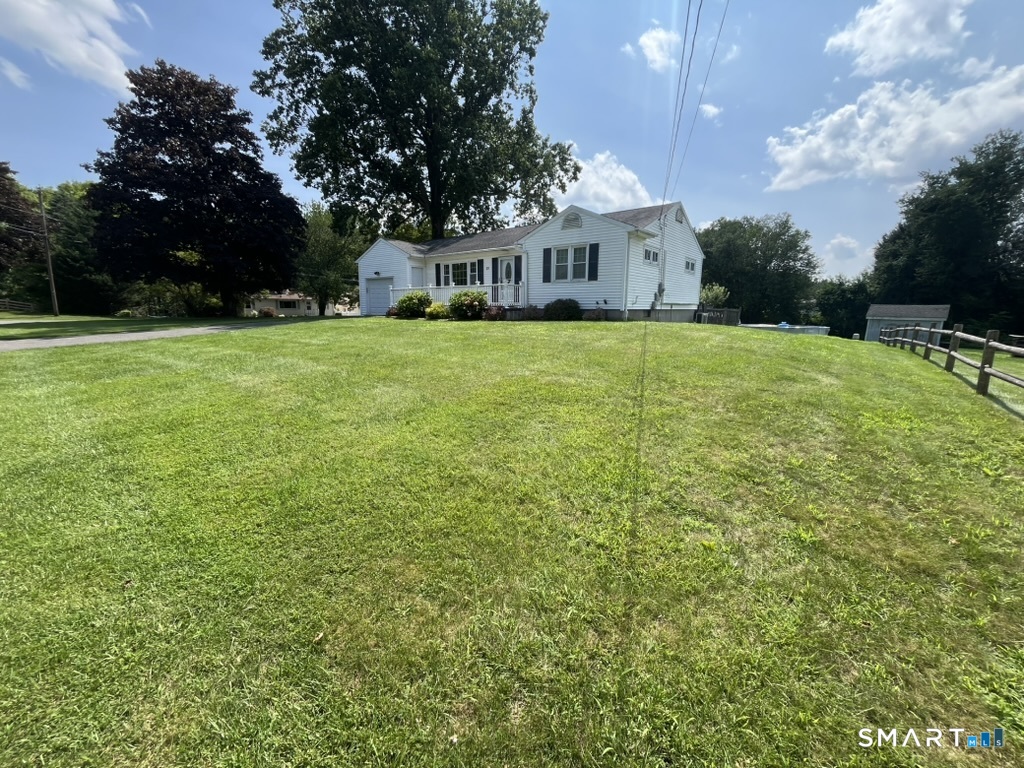21 Brookfield Meadows Road photo 14
