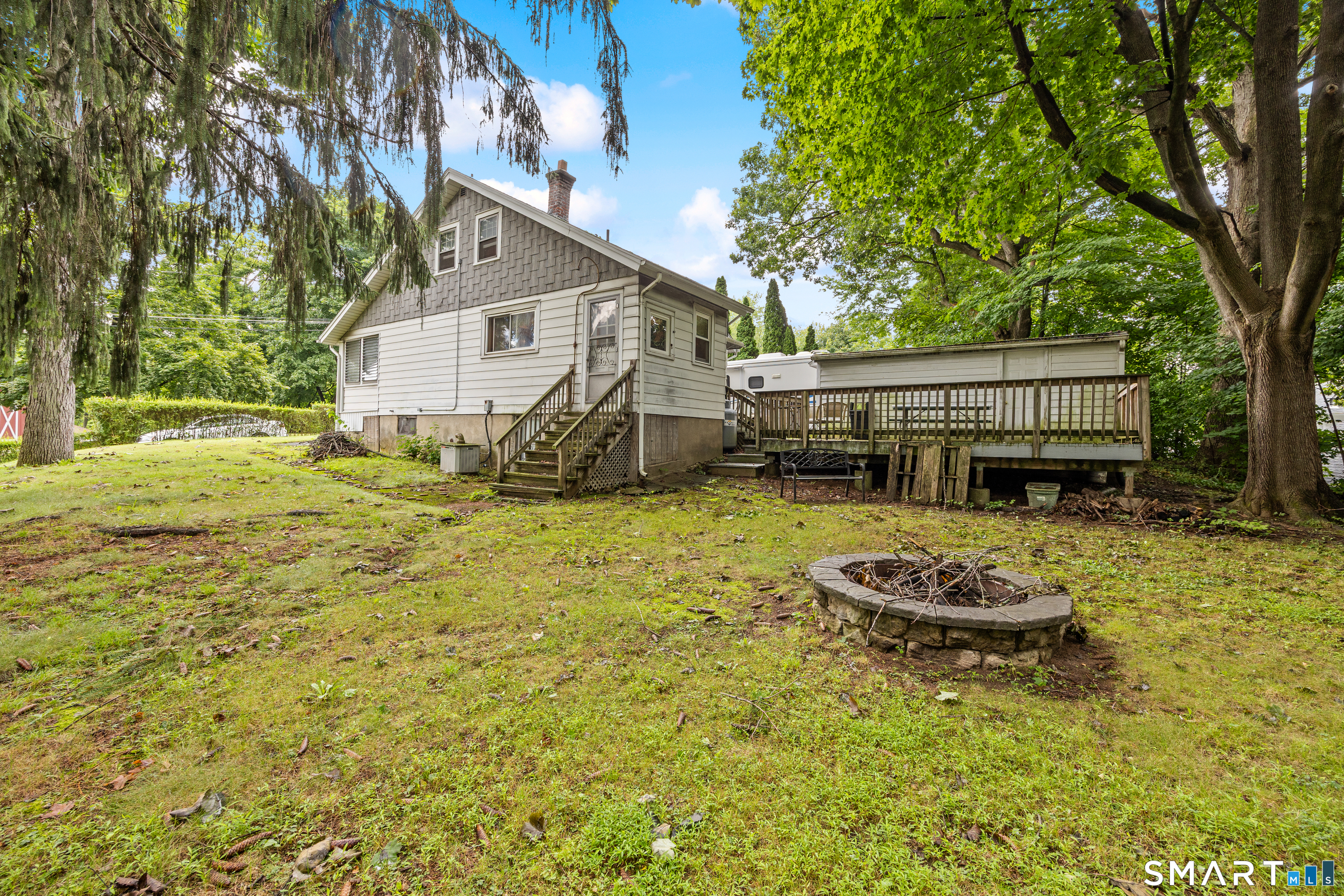 26 Fairview Street photo 30