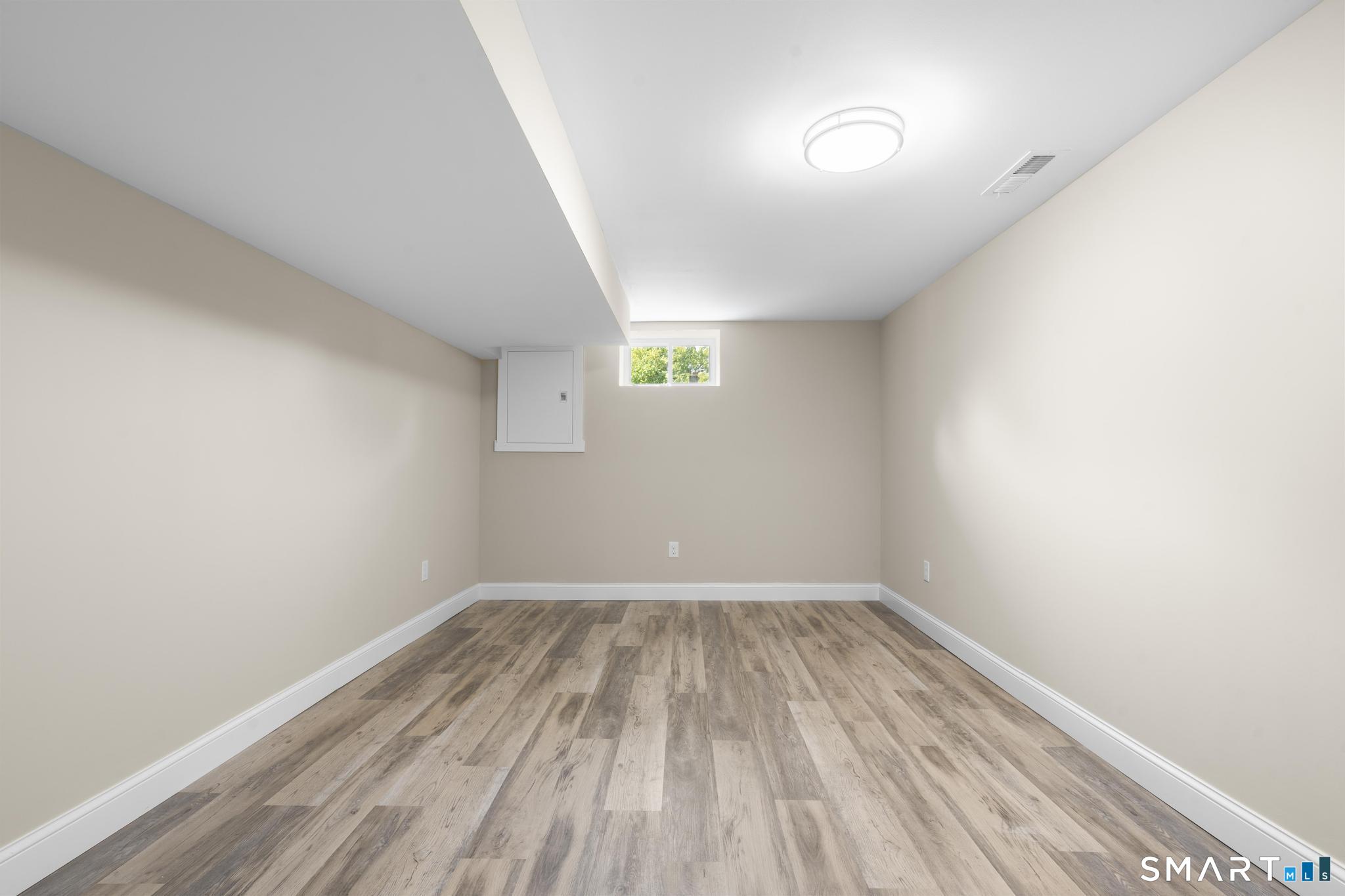 57 Soundview Avenue photo 22