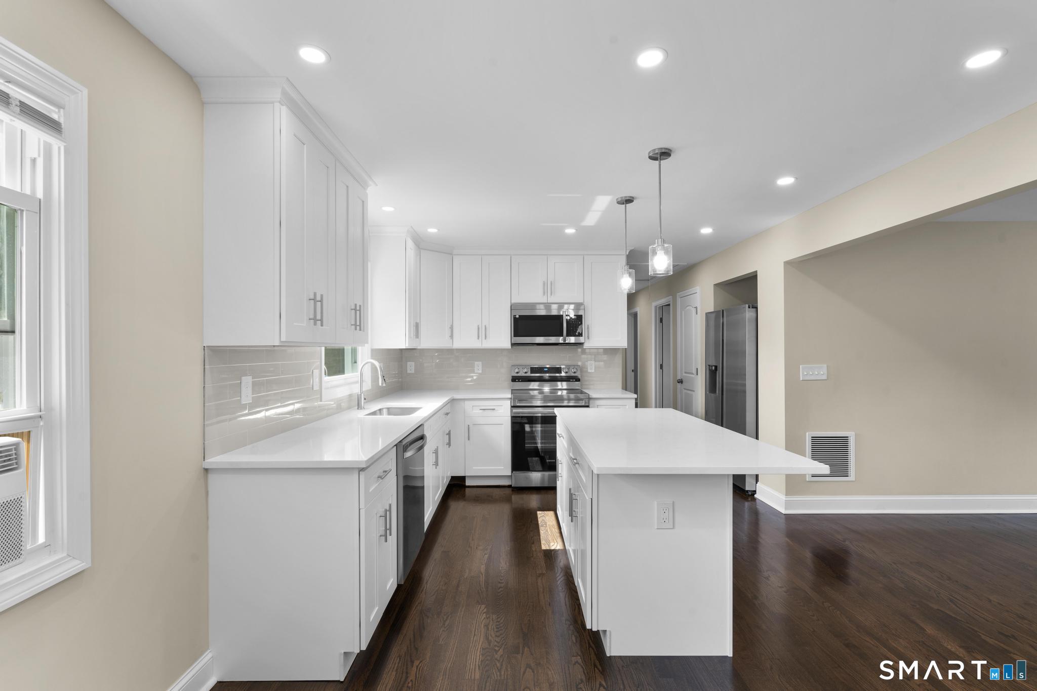 57 Soundview Avenue photo 10
