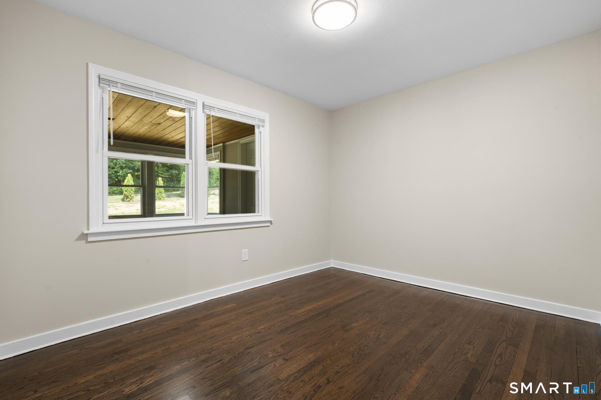 57 Soundview Avenue photo 15