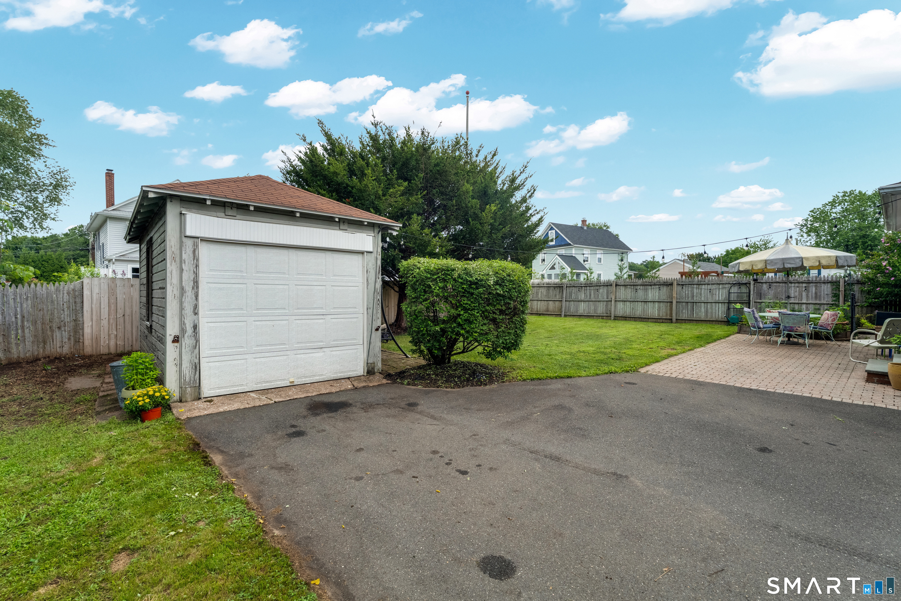 286 Russell Street photo 36