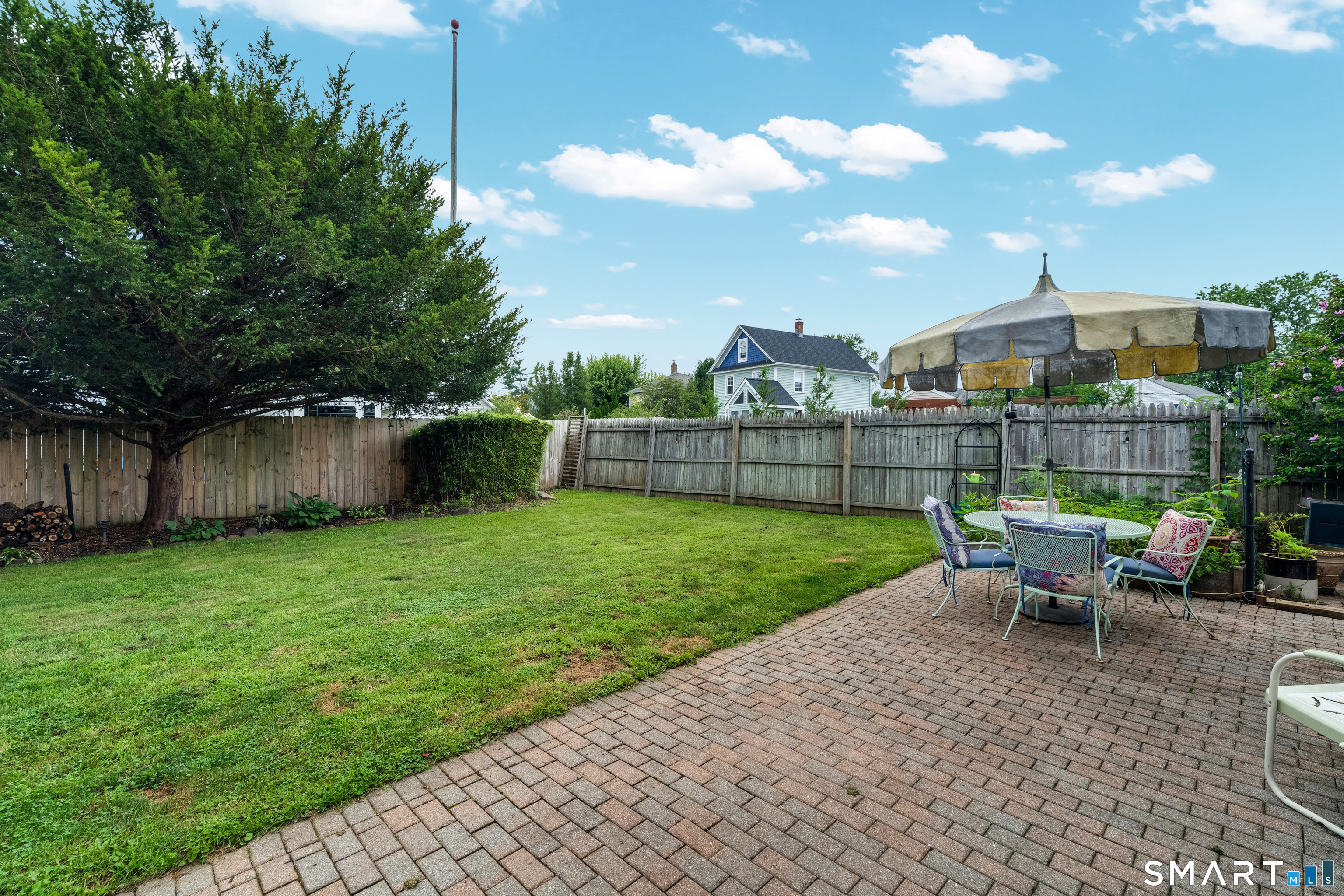 286 Russell Street photo 37
