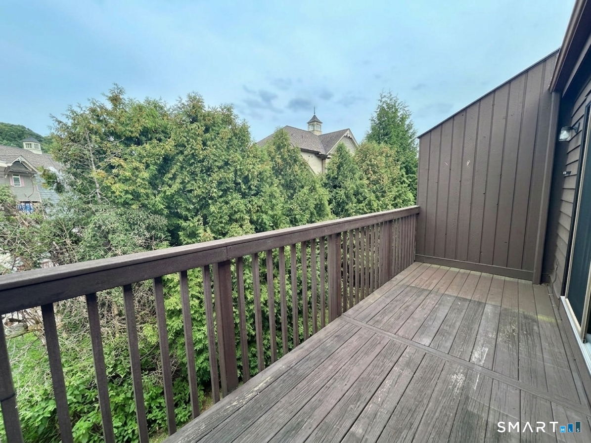 118 Osborne Street Unit #2B photo 19
