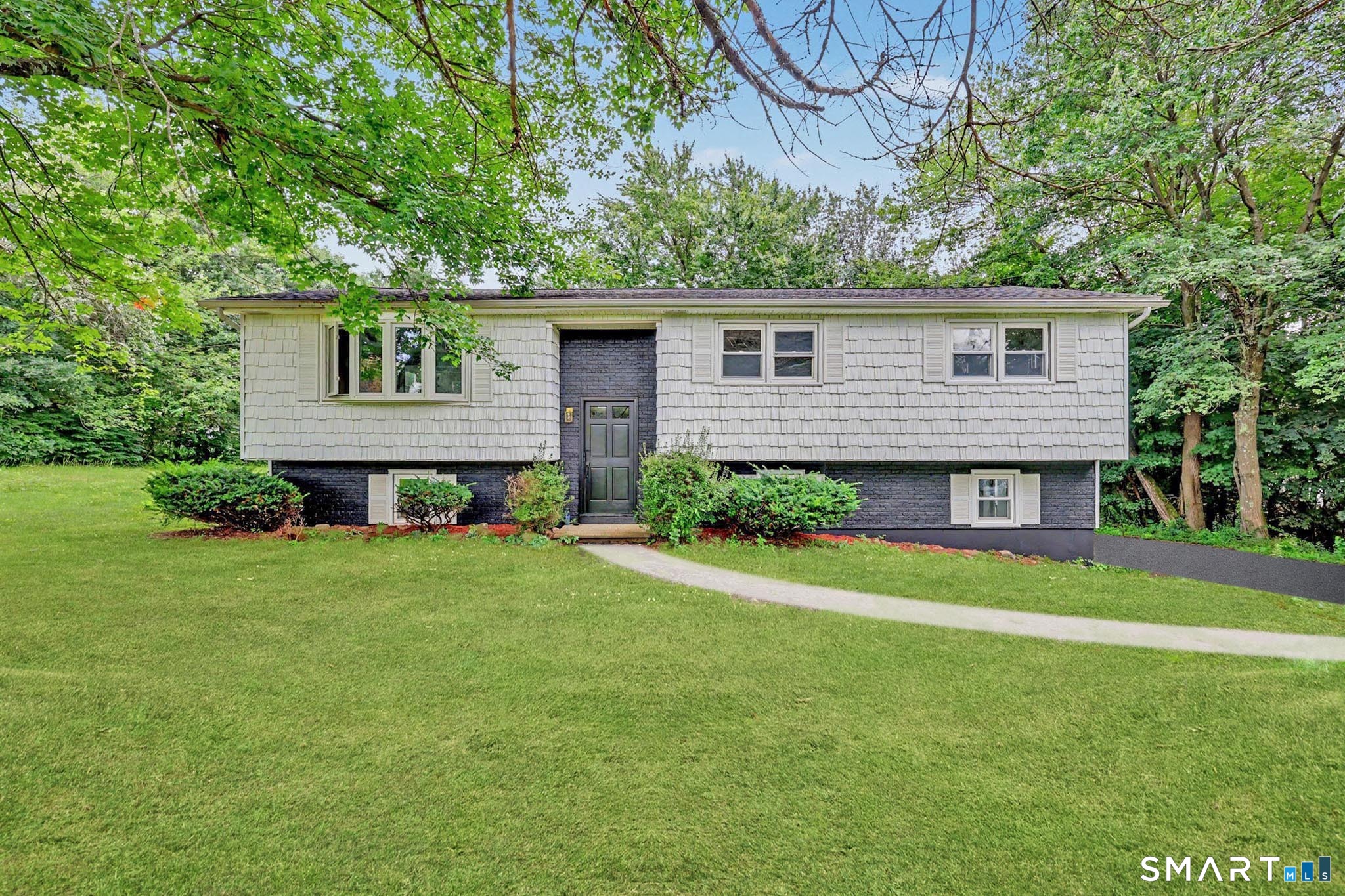 1 Winfield Avenue photo 35