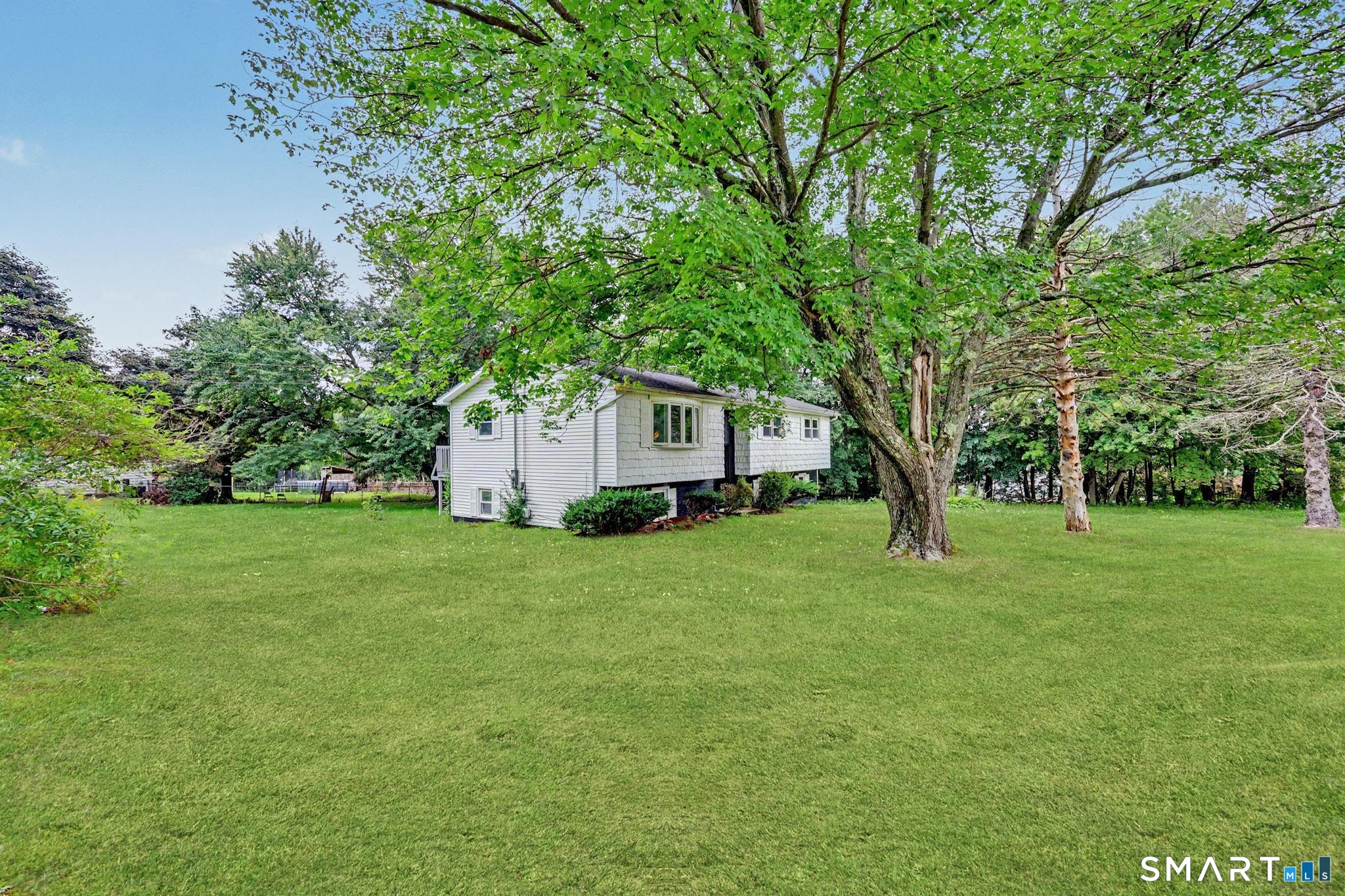 1 Winfield Avenue photo 34