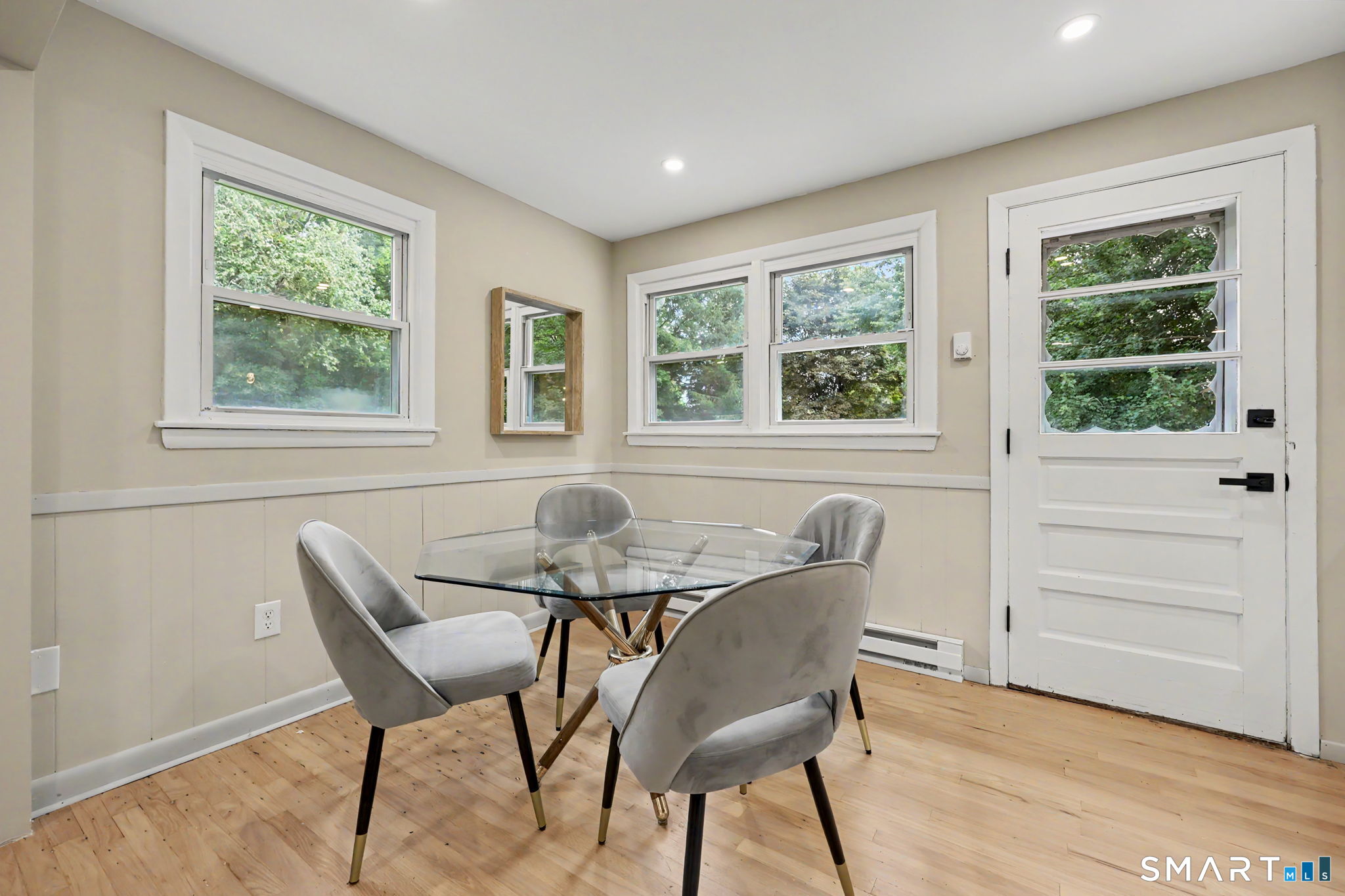 1 Winfield Avenue photo 12