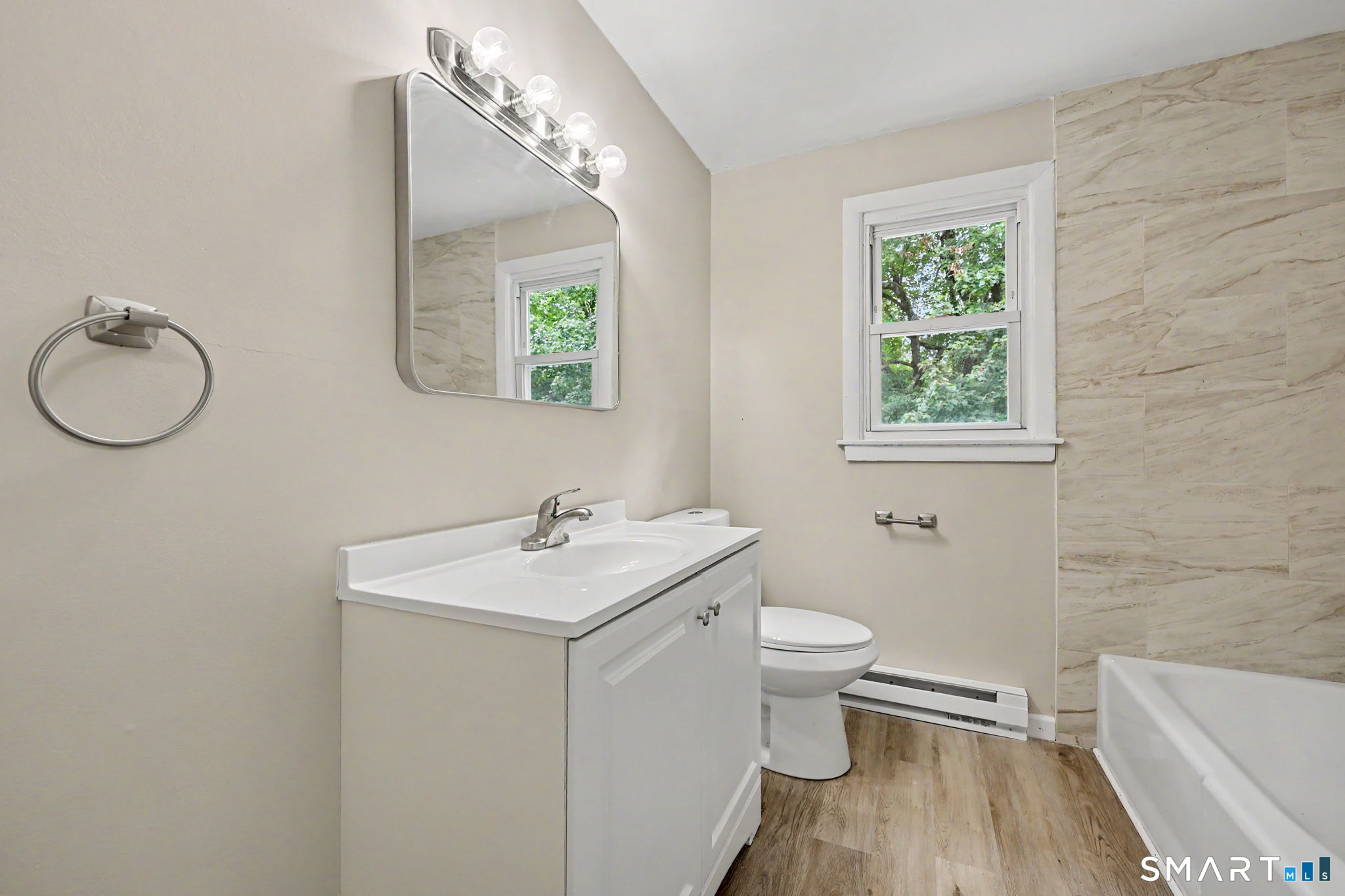 1 Winfield Avenue photo 17