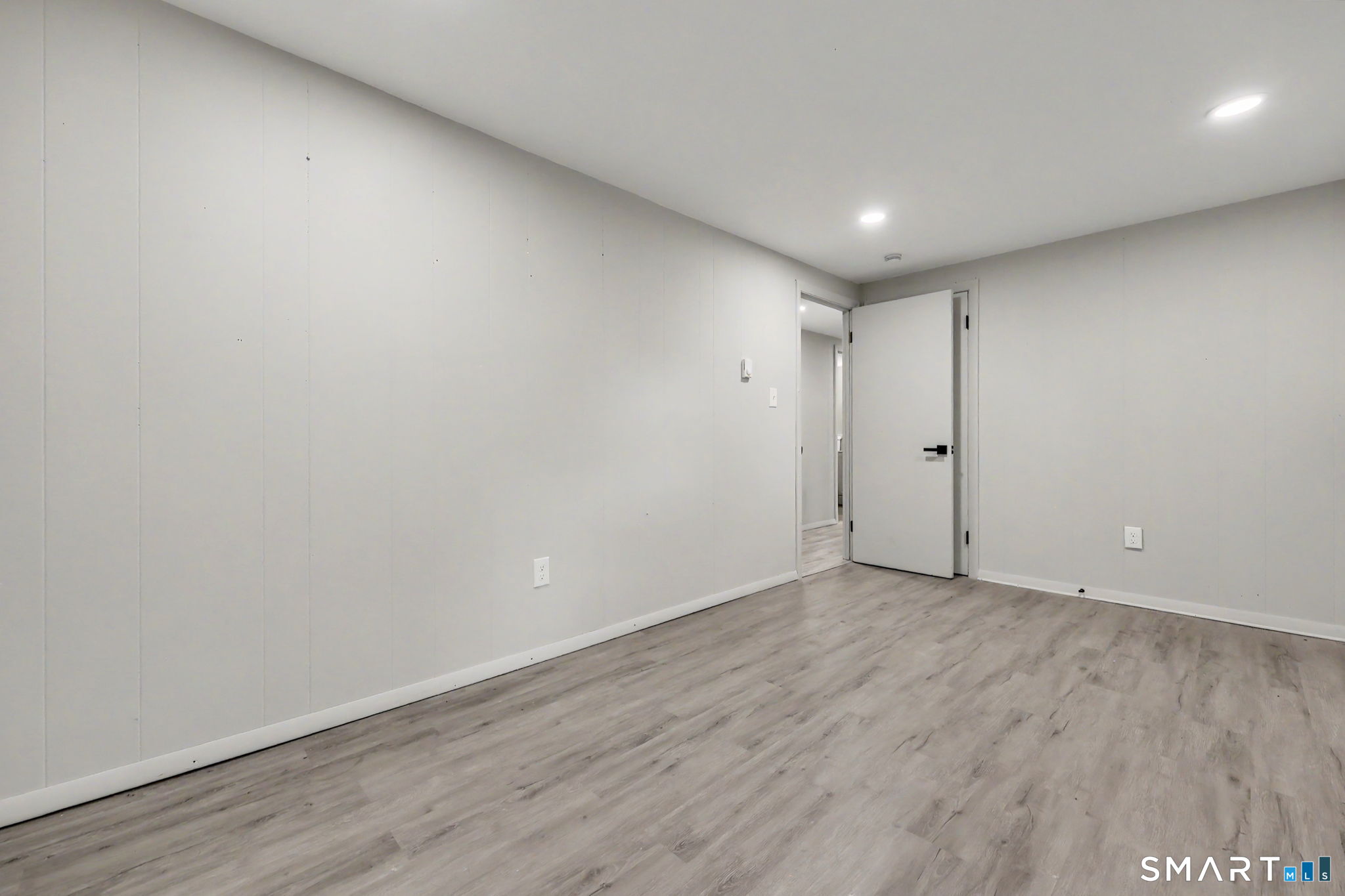 1 Winfield Avenue photo 30