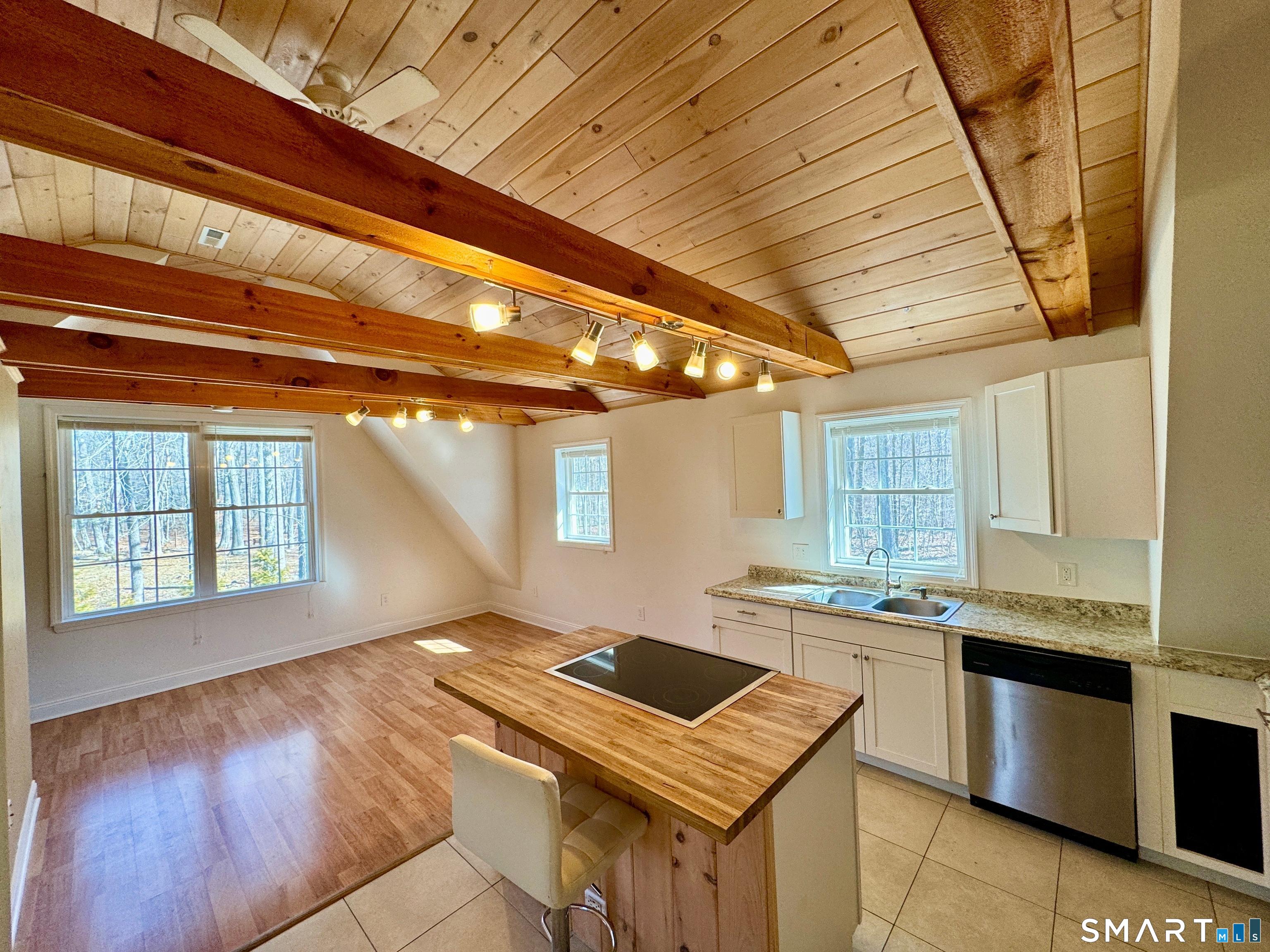 114 Meadowlark Lane