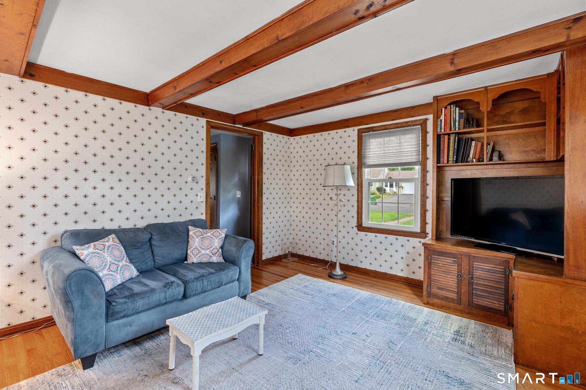 8 Robert Street photo 16