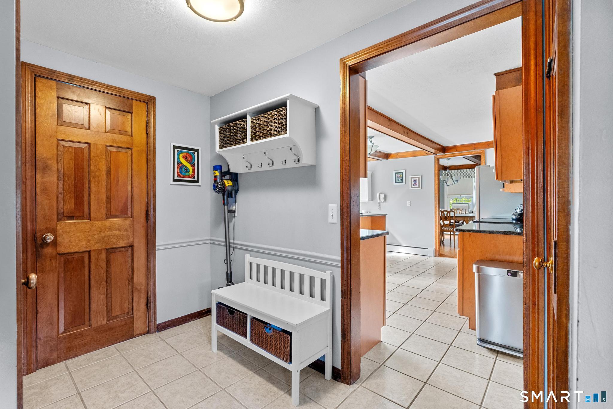 8 Robert Street photo 14