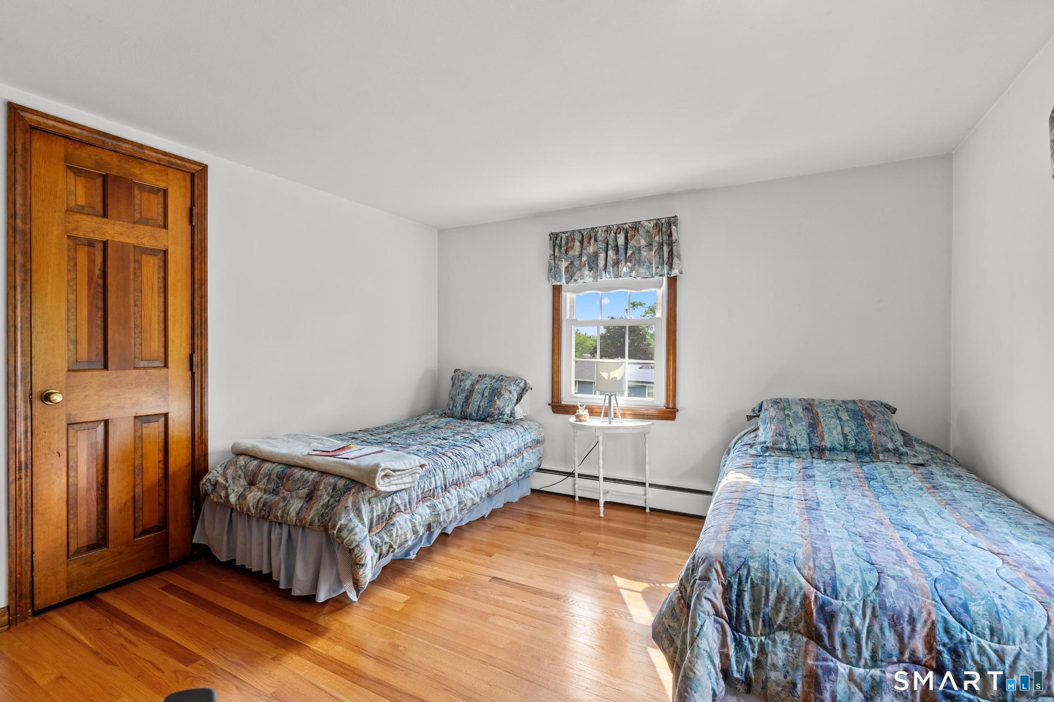 8 Robert Street photo 31
