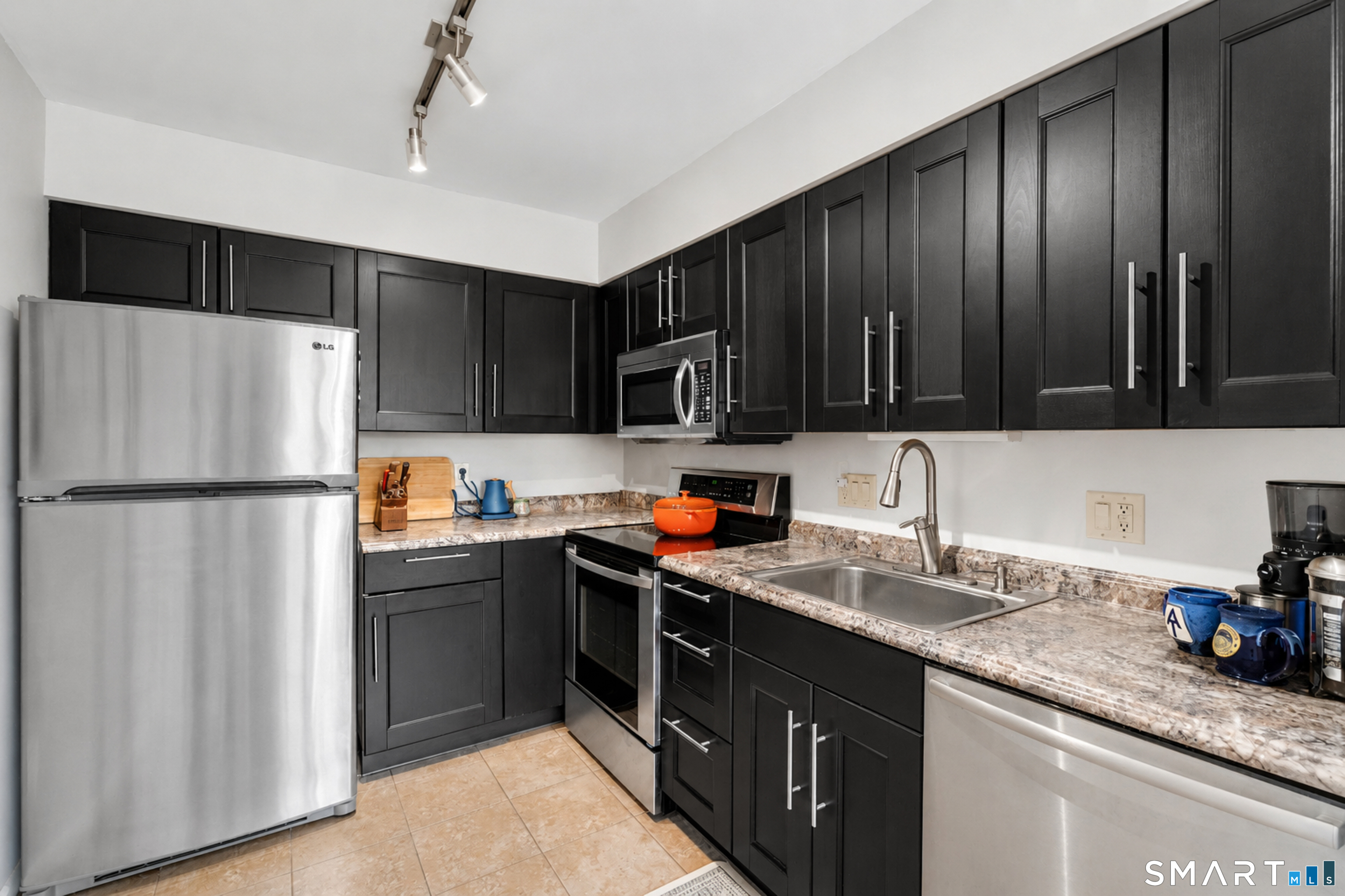 451 Thoreau Street Unit #451 photo 16