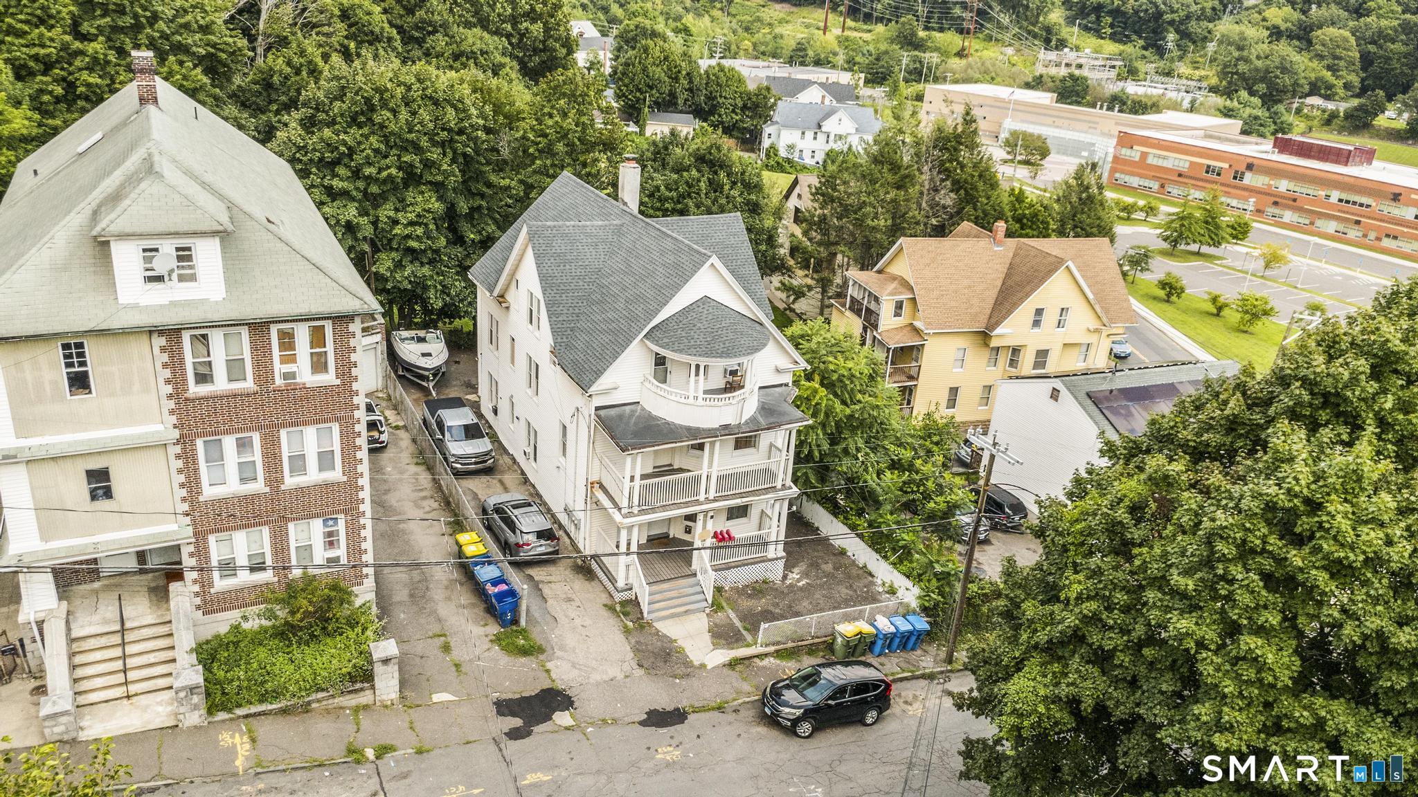 32nd image of 12 Aetna St, Waterbury, CT 06704 | MLS# 24200201