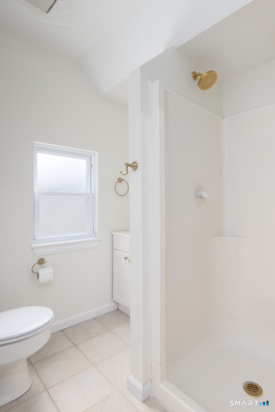 25th image of 37 Vine St, Milford, CT 06460 | MLS# 24191154