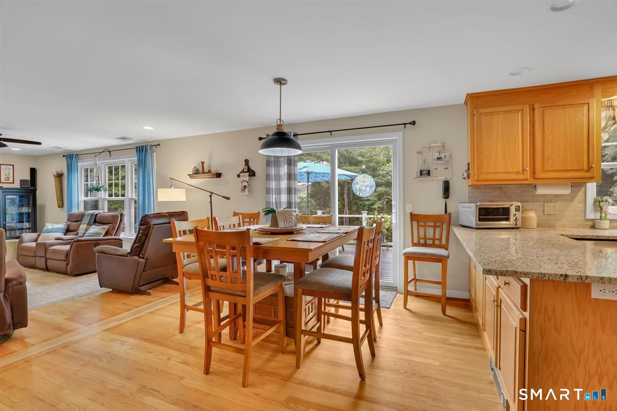 37 Woodfields Drive photo 10