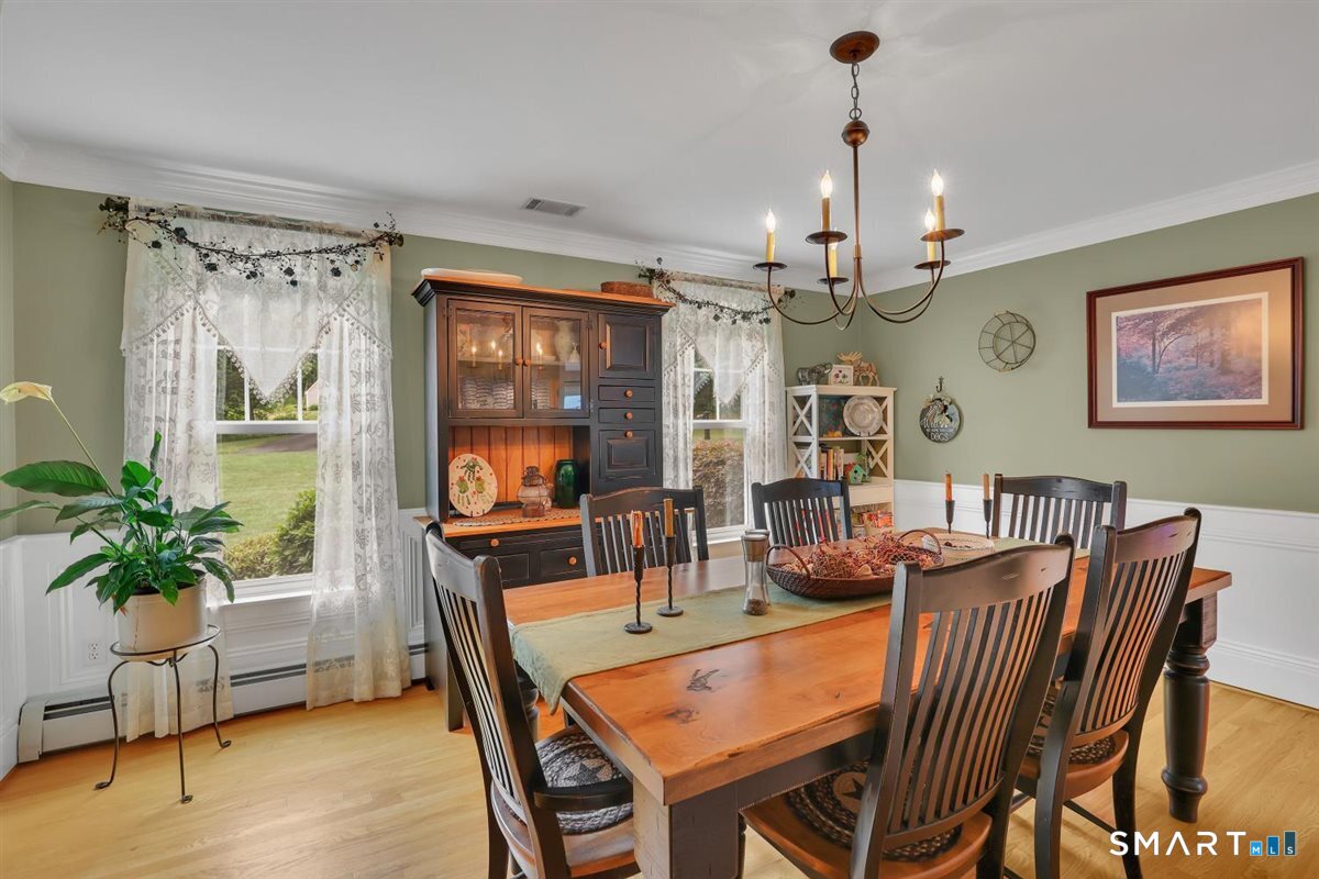 37 Woodfields Drive photo 14