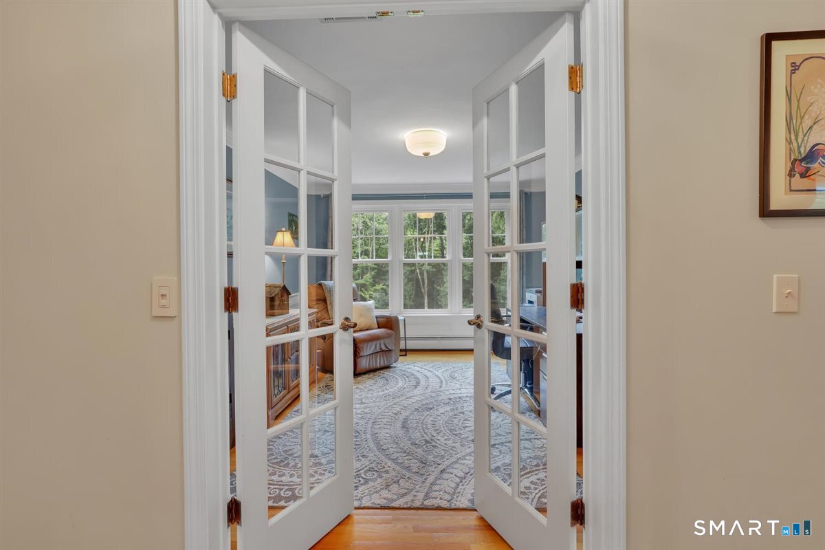 37 Woodfields Drive photo 16