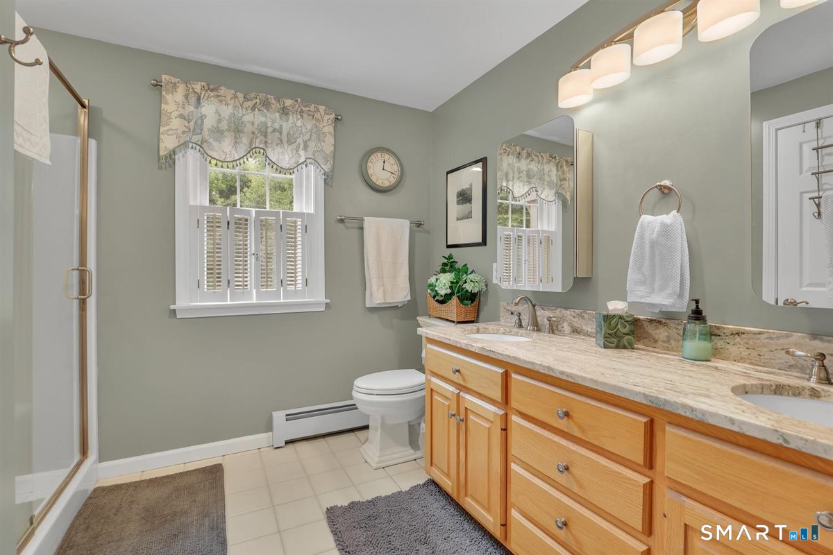 37 Woodfields Drive photo 22