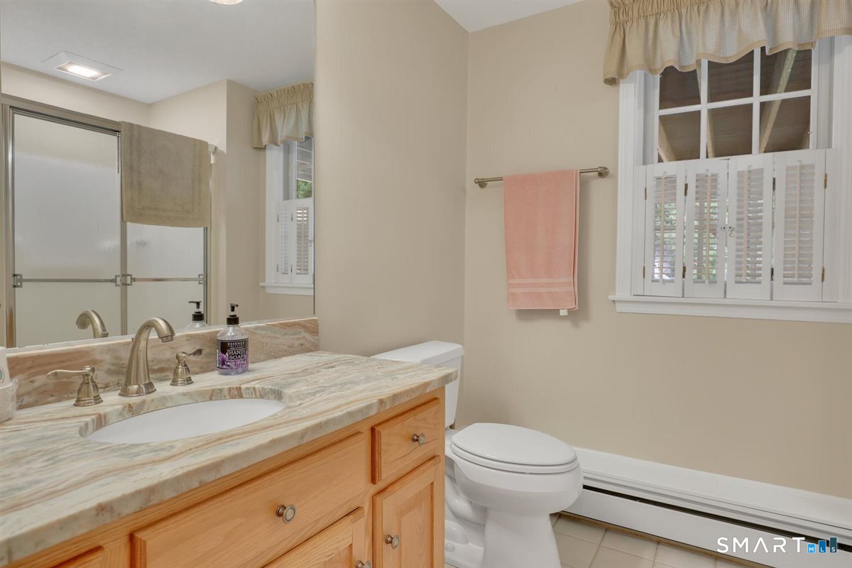 37 Woodfields Drive photo 28