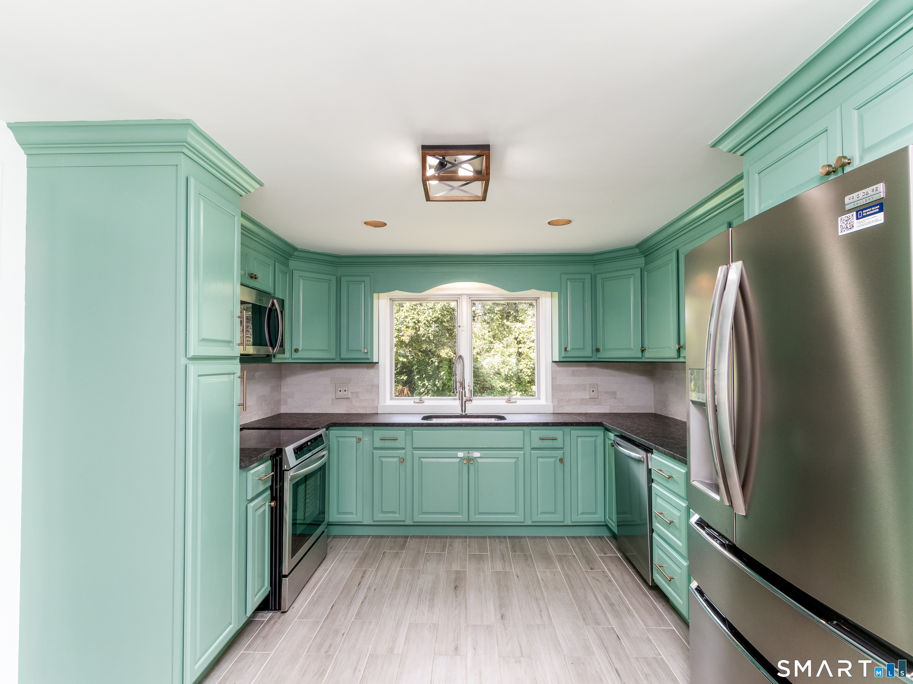 1690 Ridge Road photo 15