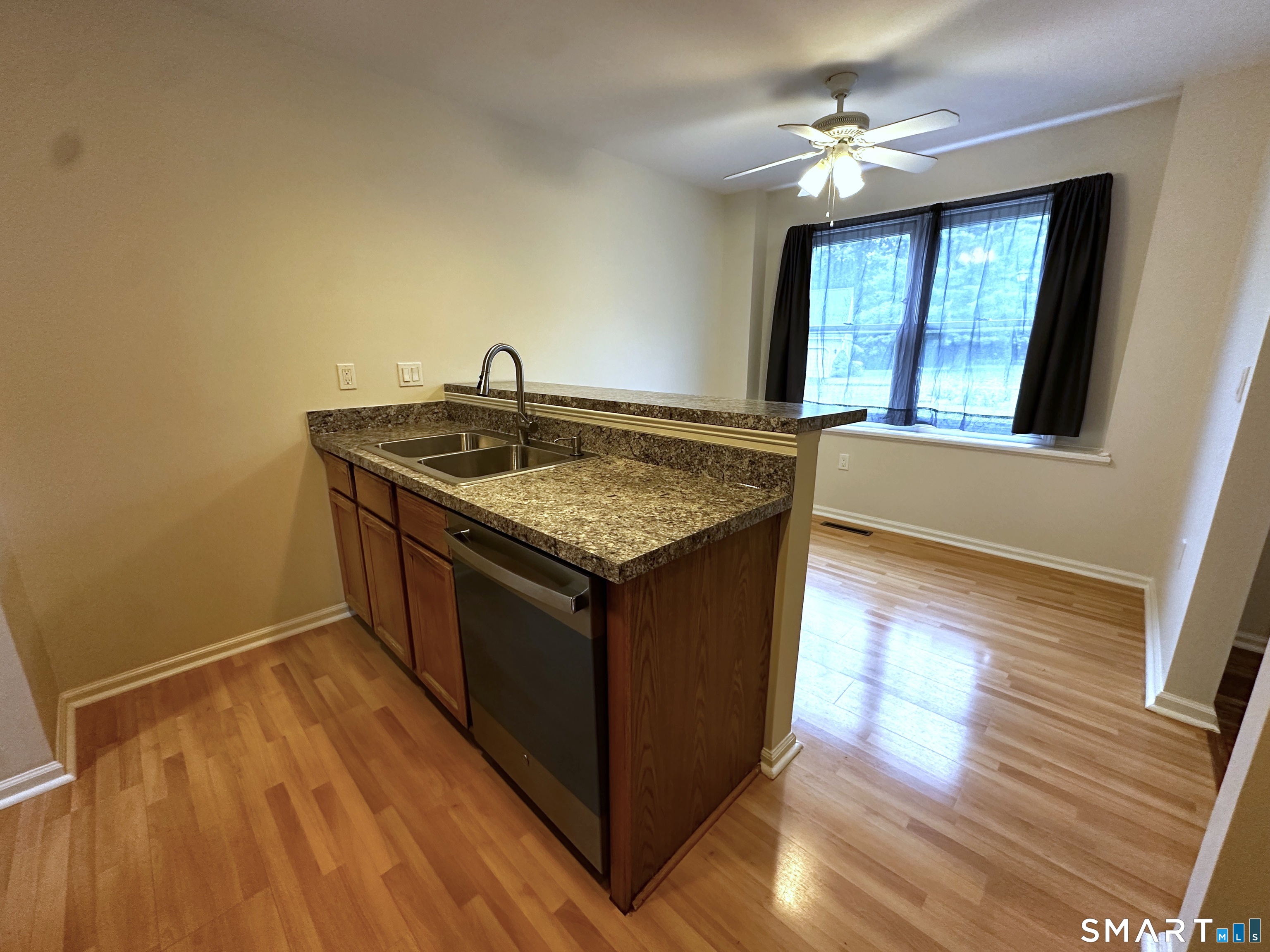 12 Canterbury Road Unit #12 photo 10