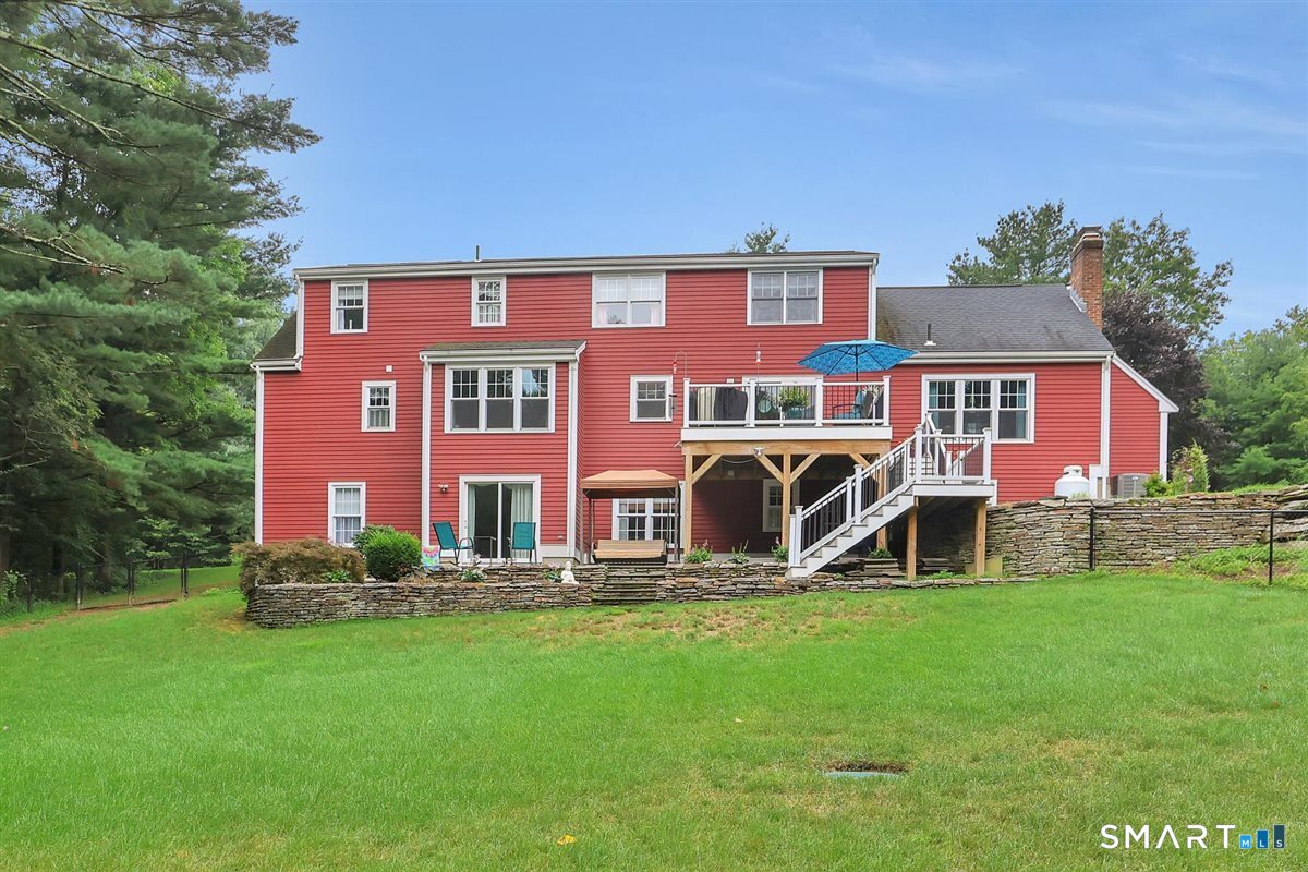37 Woodfields Drive photo 38