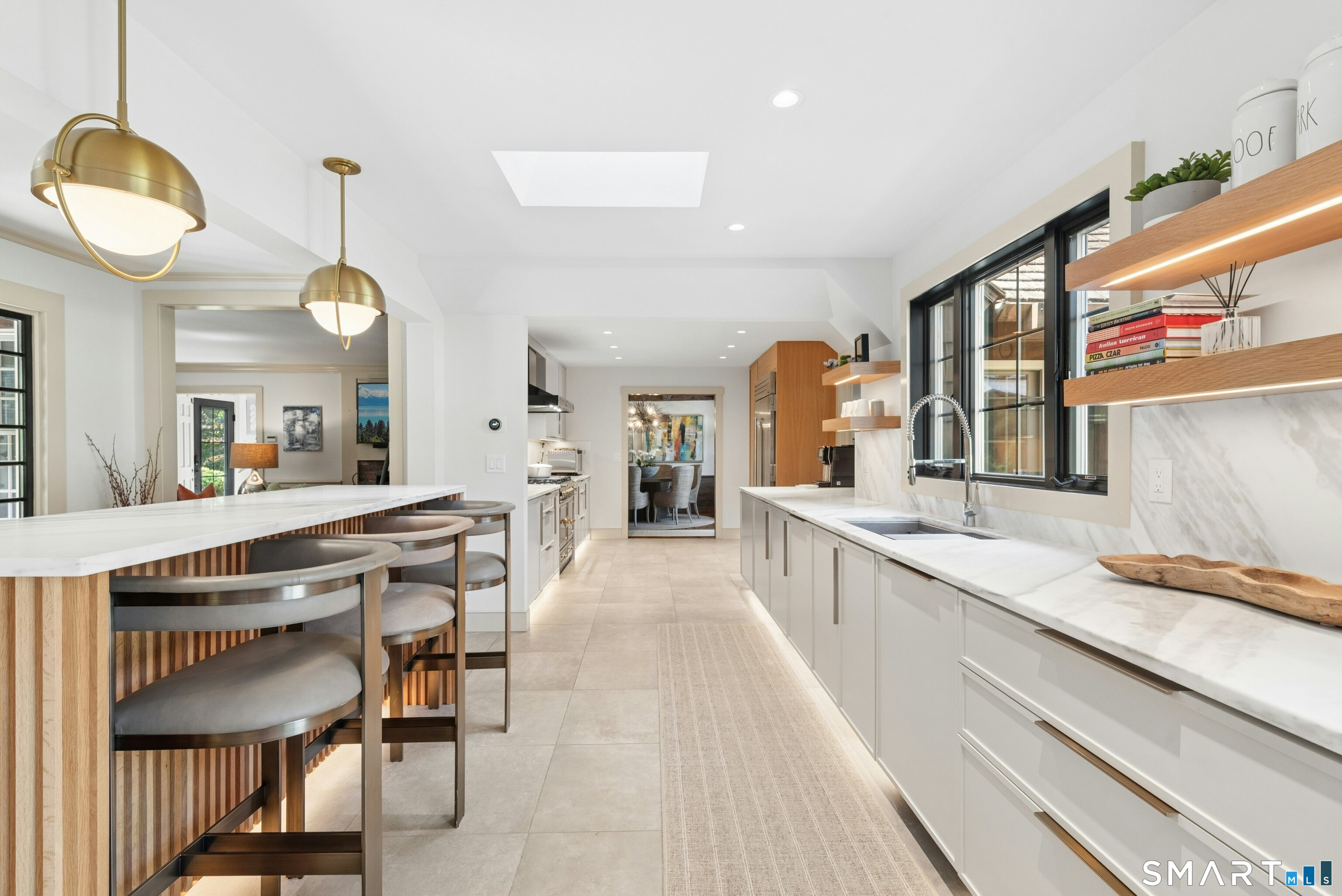 130 Freeborn Road photo 16