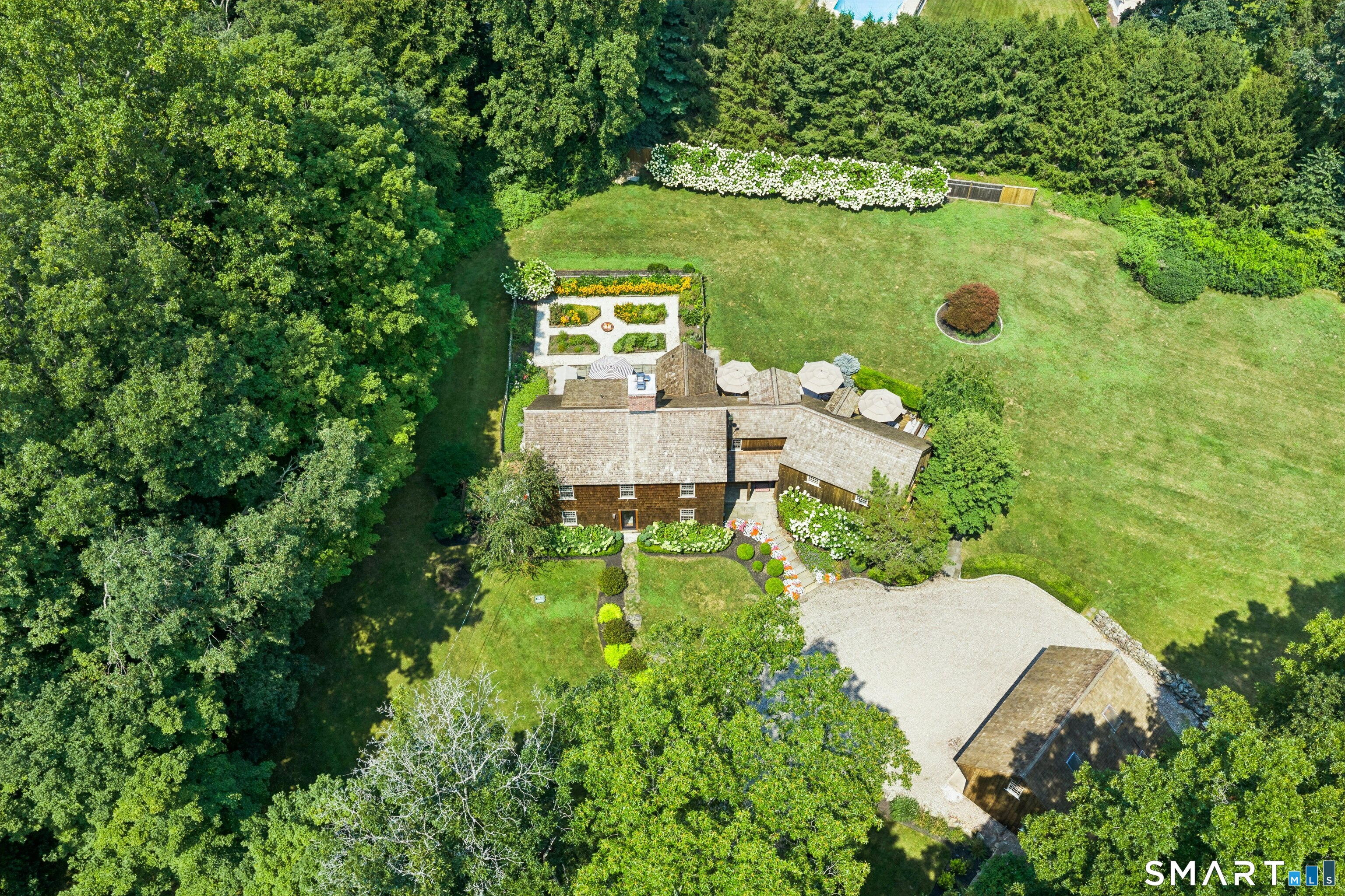 130 Freeborn Road photo 33