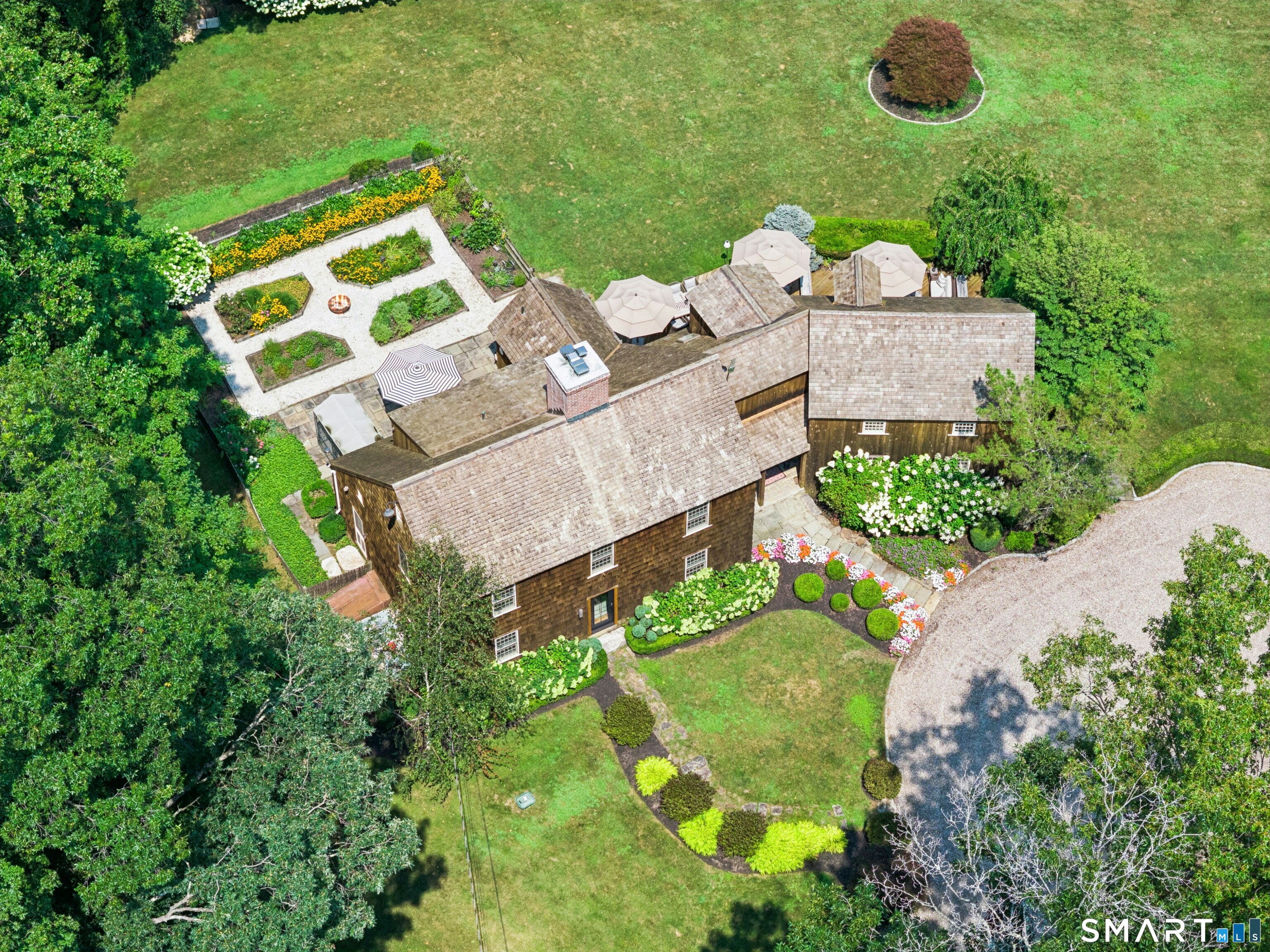 130 Freeborn Road photo 34