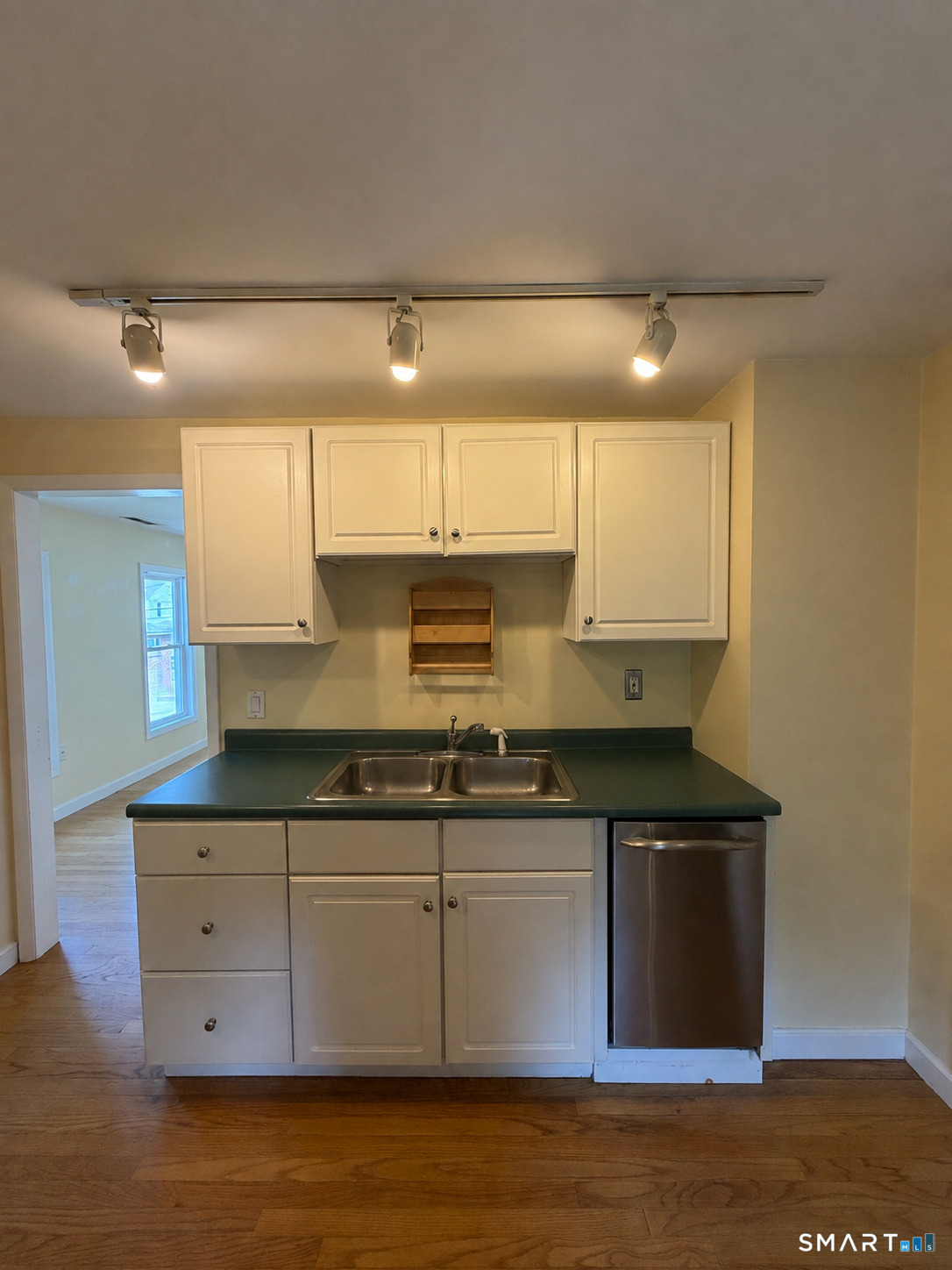 28 Davis Street Unit #2 photo 14