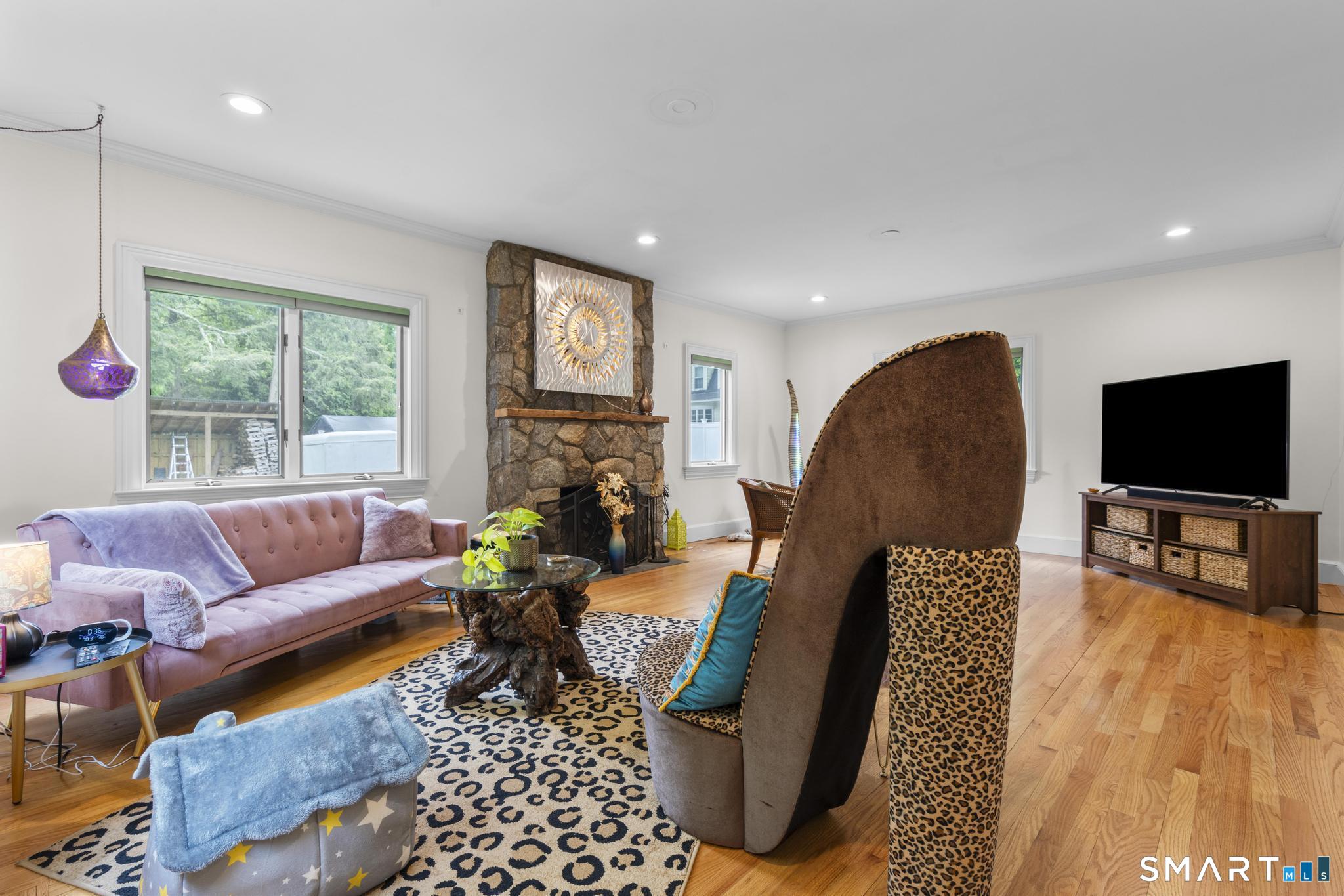 35 Armstrong Road photo 9