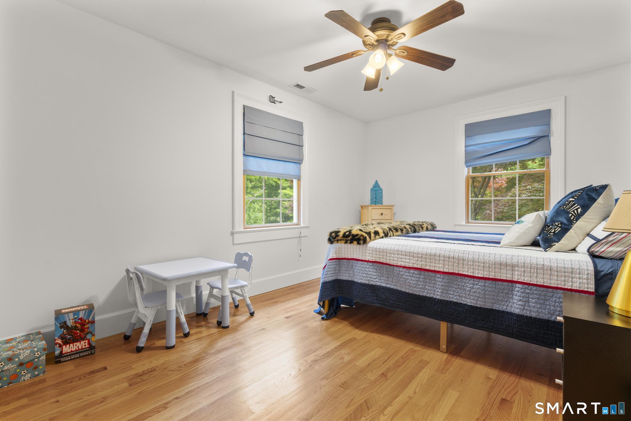 35 Armstrong Road photo 16