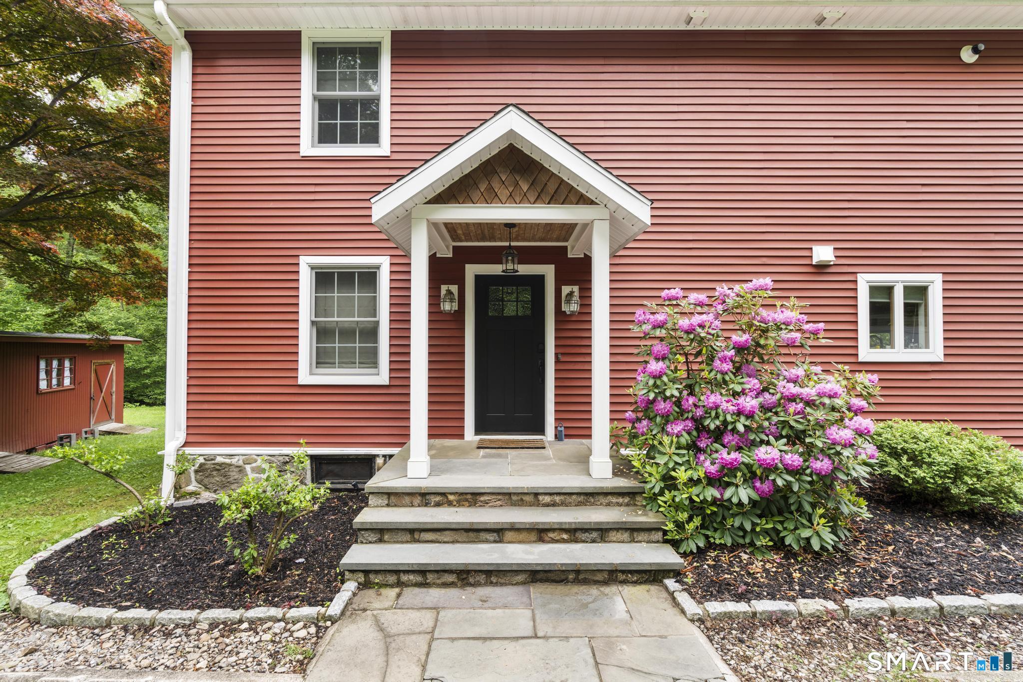 35 Armstrong Road