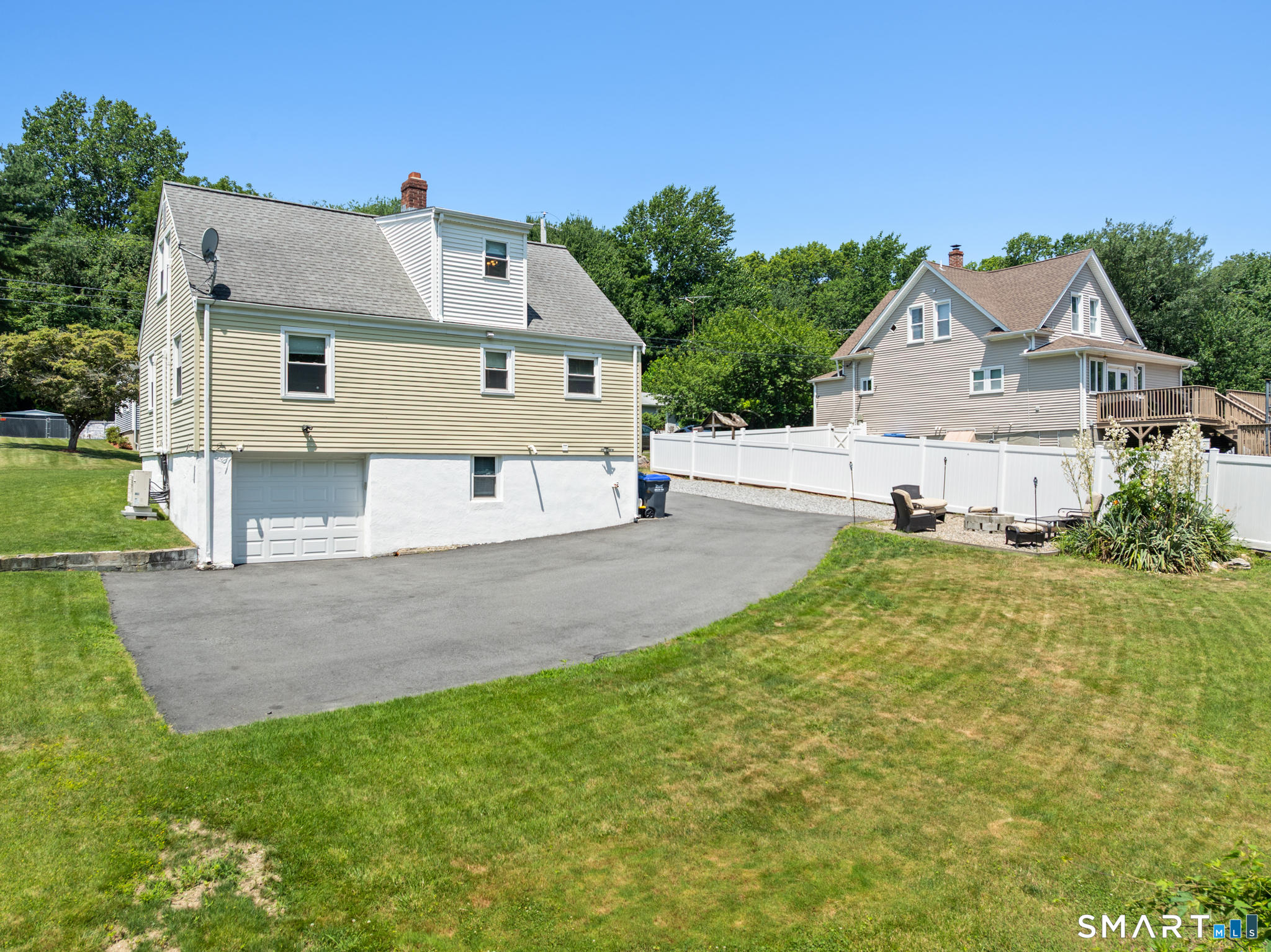 30 Lansing Avenue photo 21