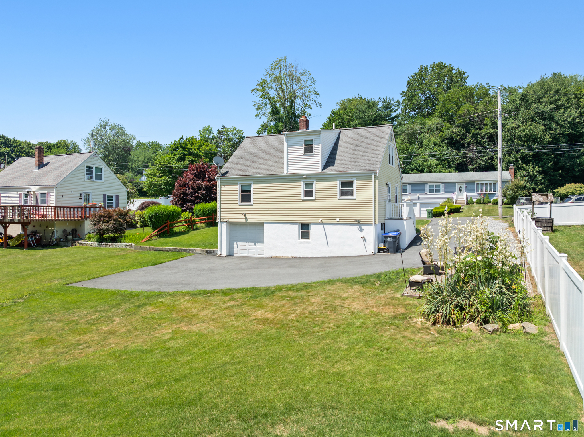 30 Lansing Avenue photo 24