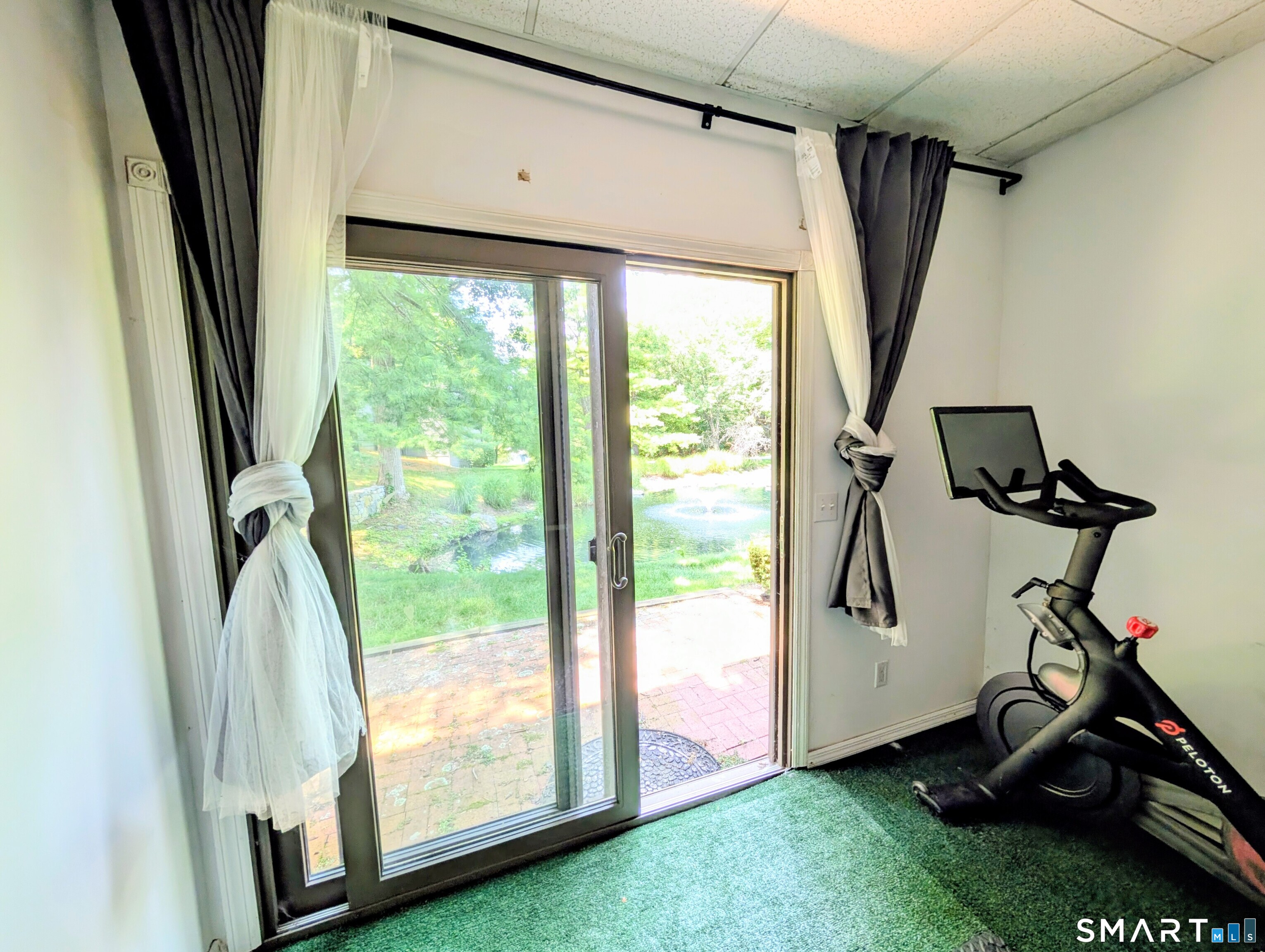 6 Ledgewood Drive Unit #6 photo 18