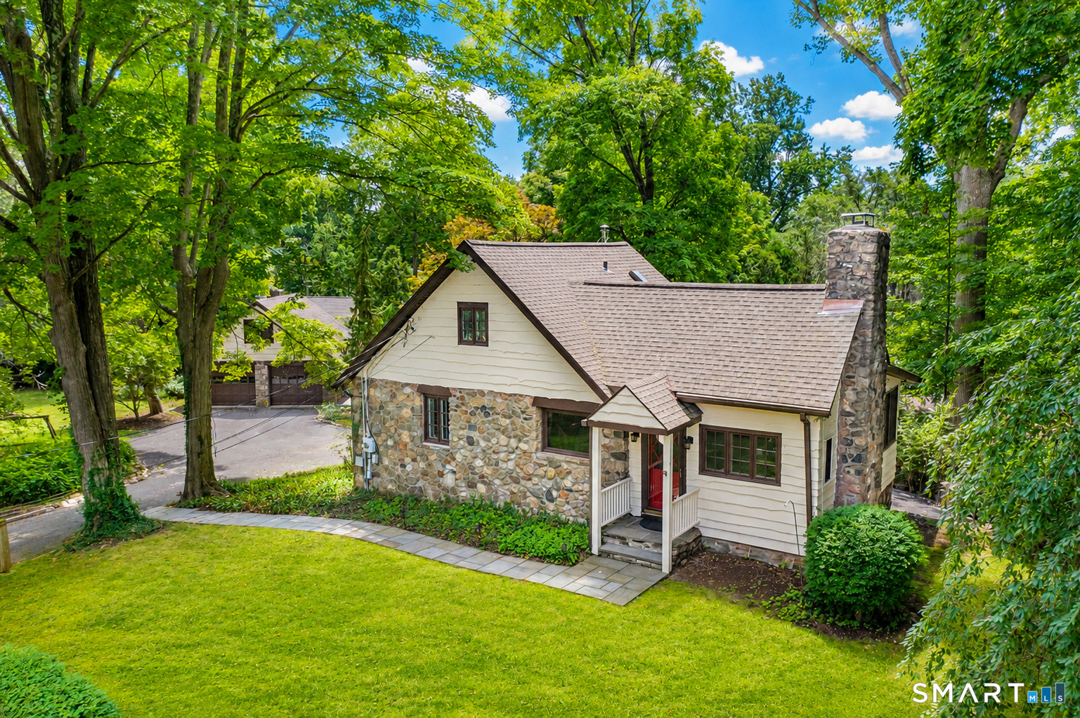Photo 1 of Single family home for sale at 296 Bennetts Farm Rd, Ridgefield, CT 06877 | MLS# 24199871 | Listing updated on 2026-09-14
