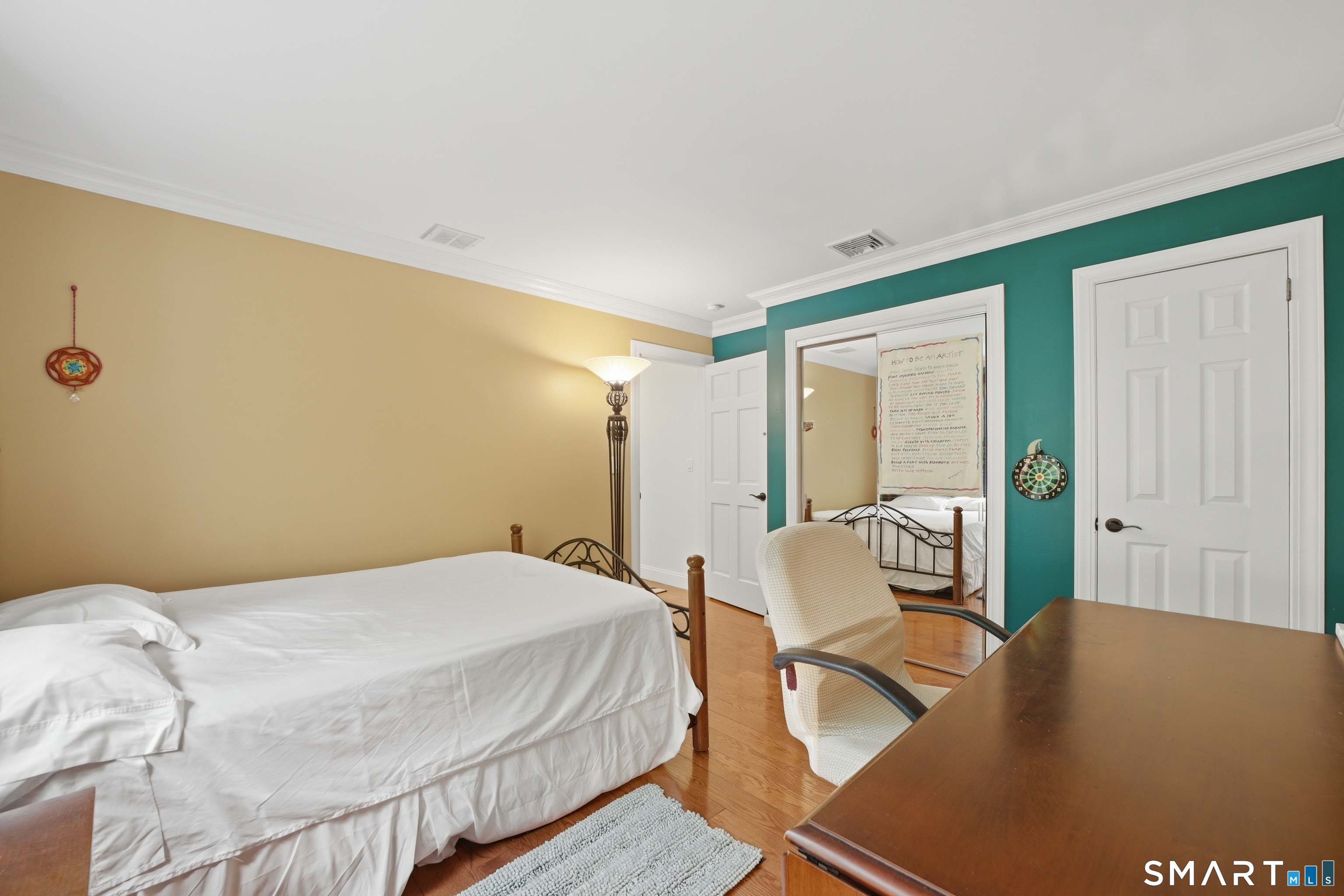 22 Lyon Avenue photo 16