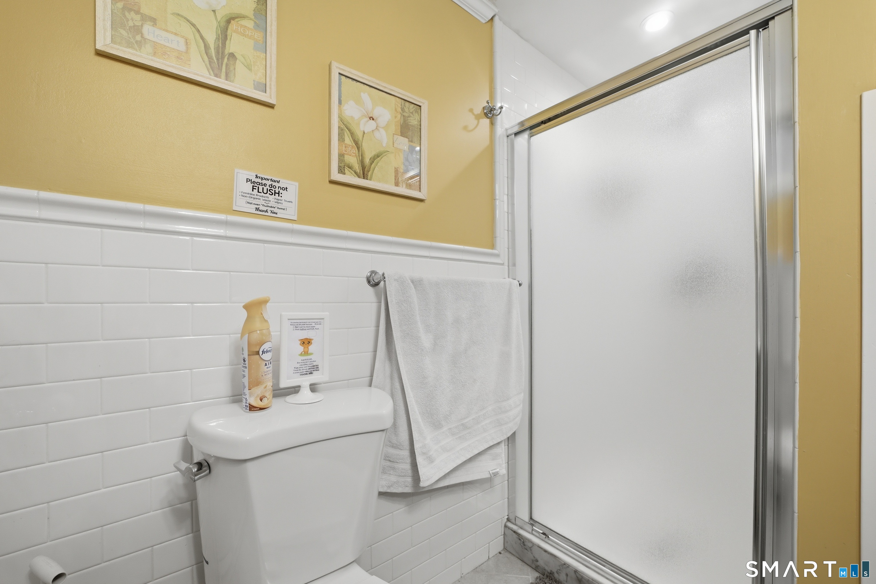 22 Lyon Avenue photo 25