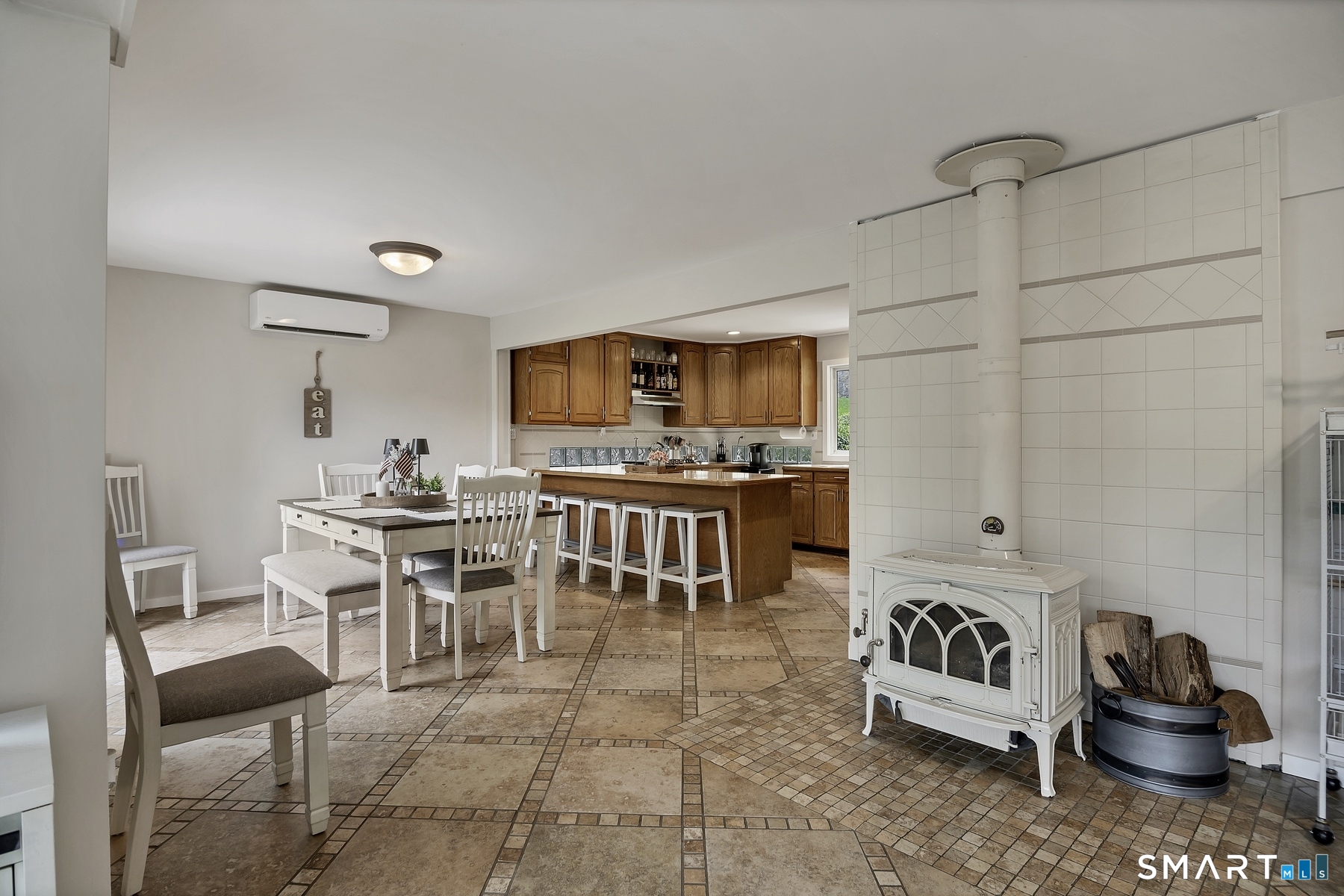 11 Candlewood Road photo 8