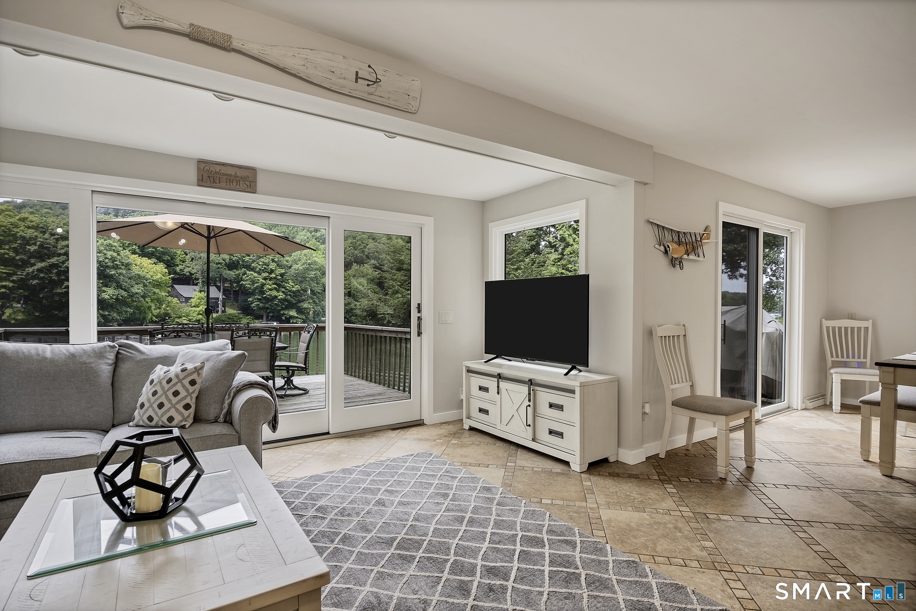 11 Candlewood Road photo 10
