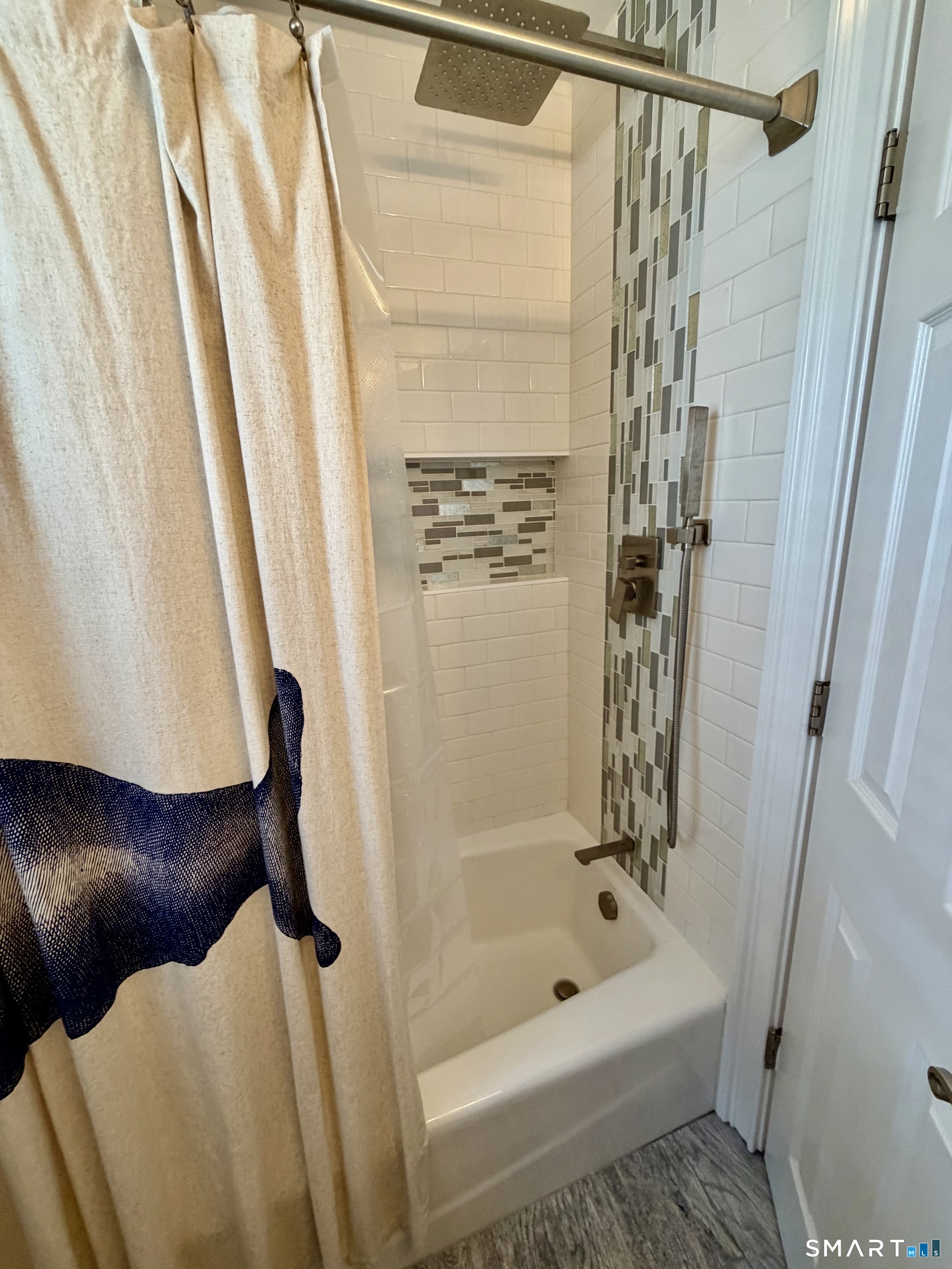 52 Barbara Drive photo 27